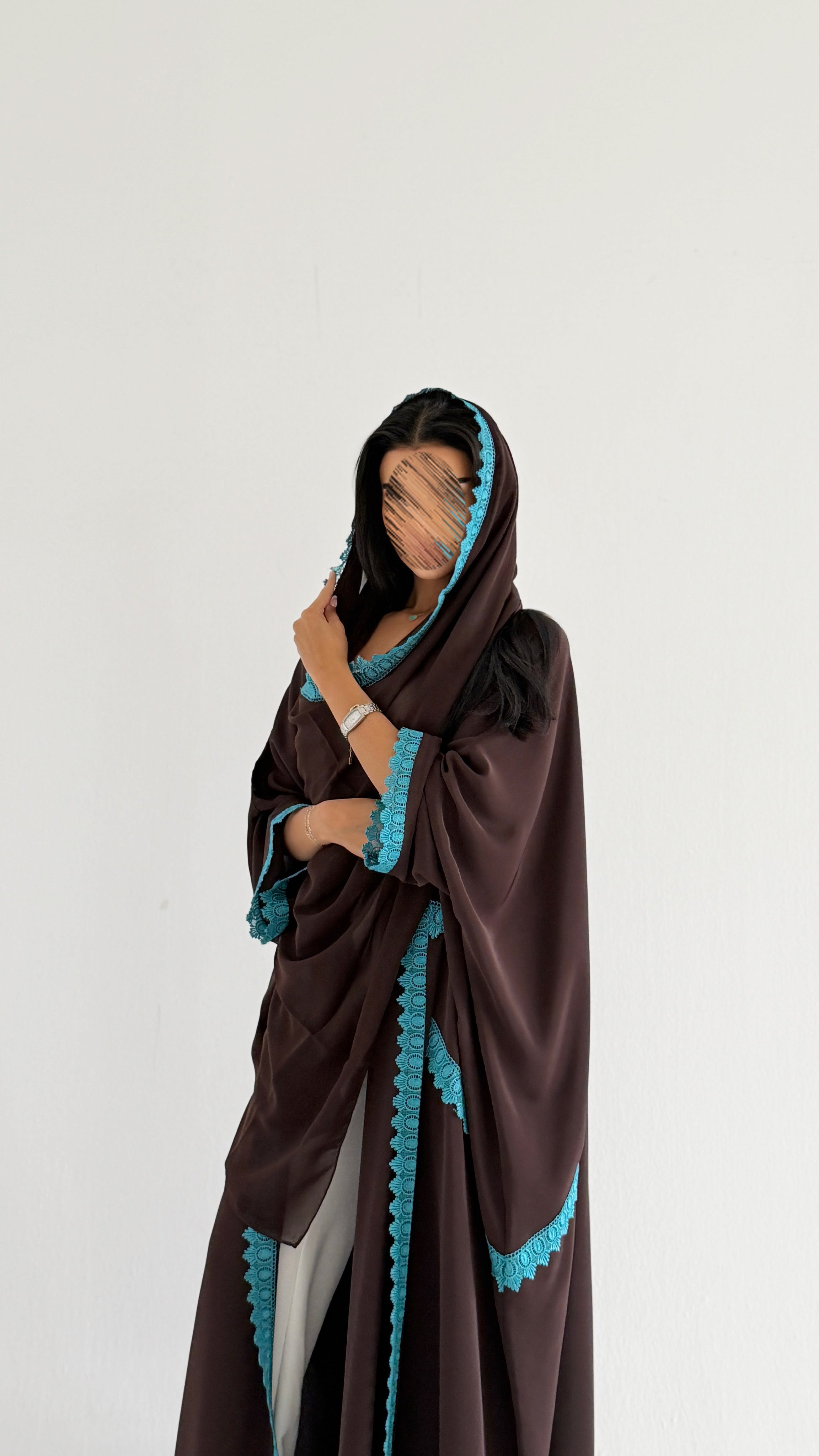 MW2161 - عبايه كريب مع اضافه كلفه مميزه وحصرية - Aya