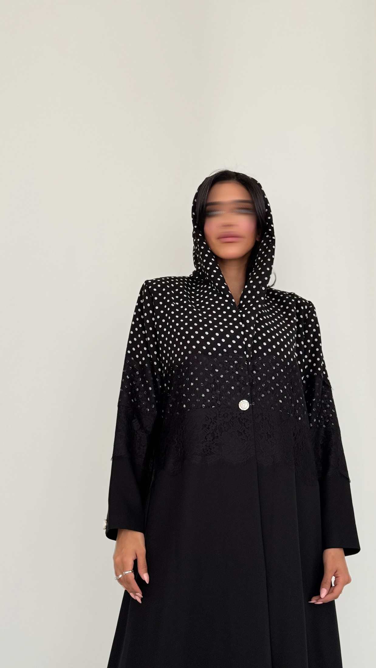 MWT508 - عباية بليزر مع قماش منقط - Aya