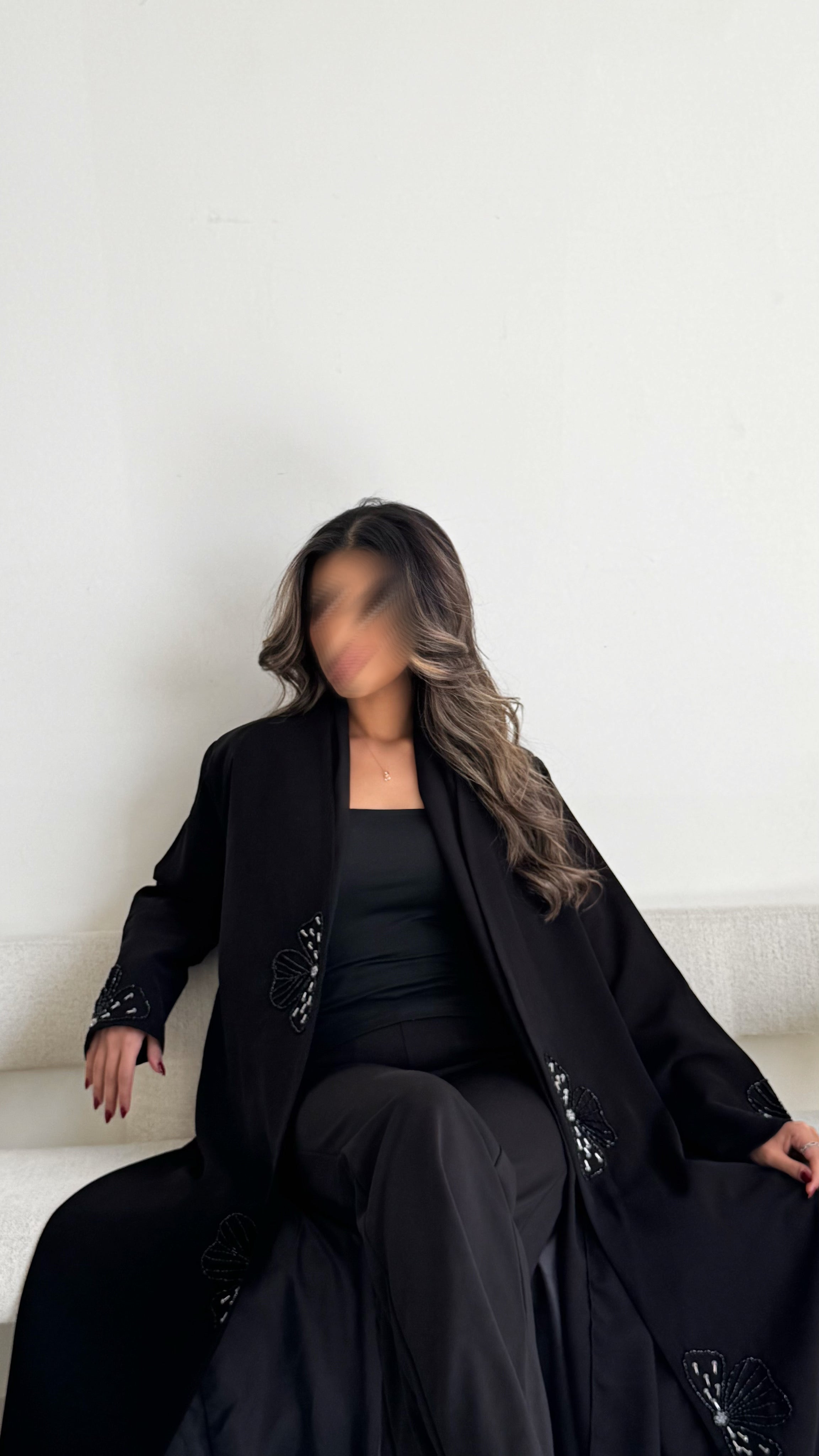 MW1793 - عباية قماش كوبرا شغل يدوي - Aya