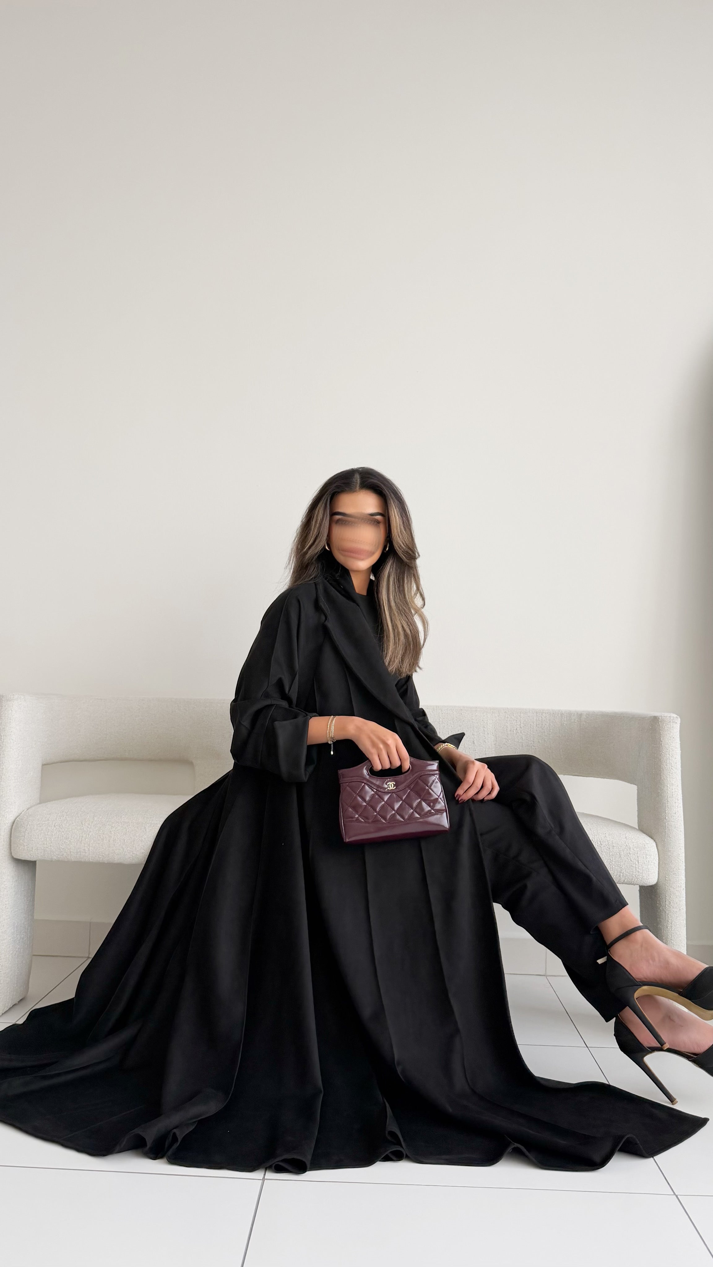 MW645 - Light Crepe Standing with Jacquard Half-Cloche