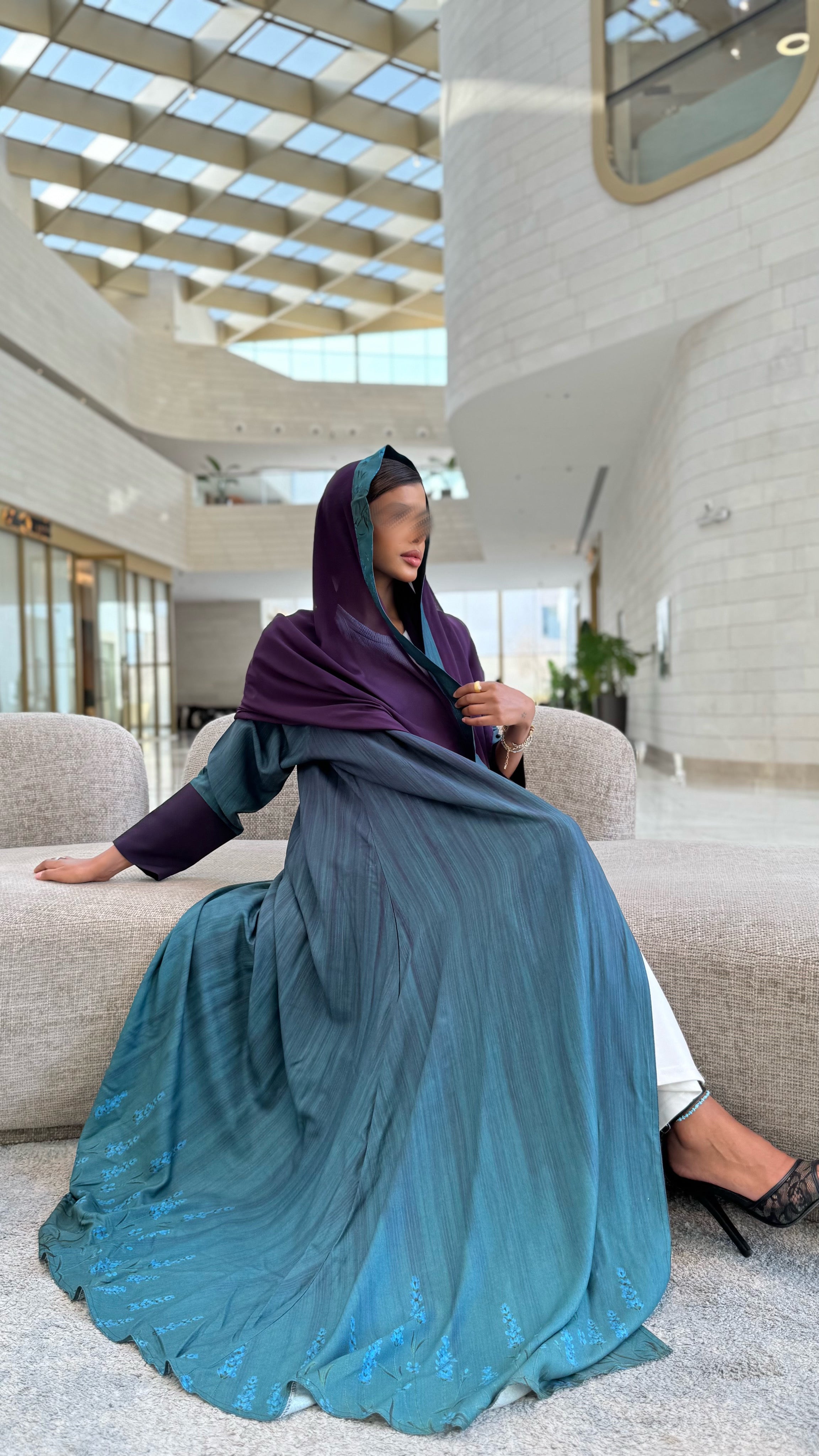 MWT306 - عباية فسكوز مشجر اخضر | Green Viscose - Aya