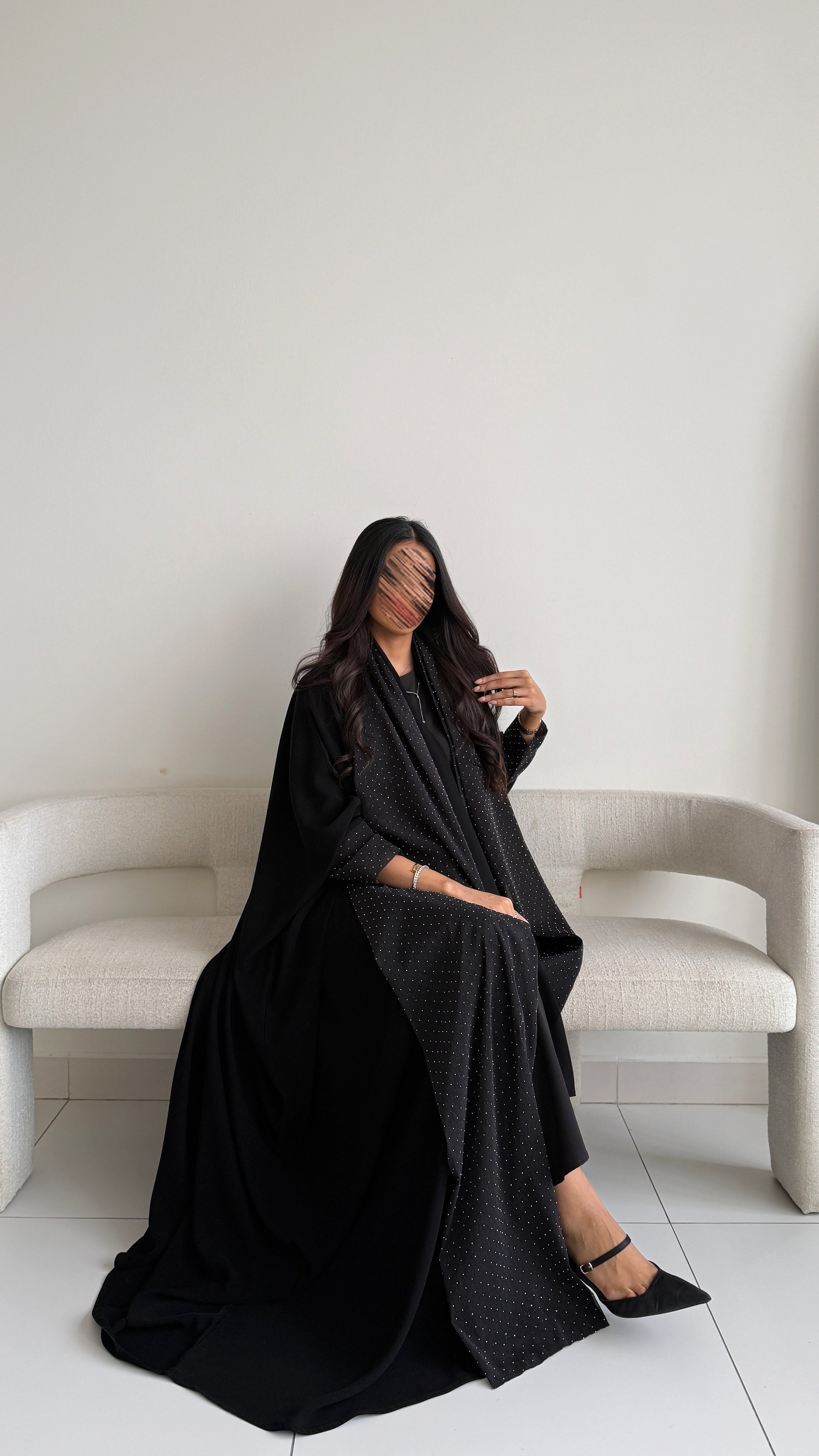MWT1167 - عباية بتدخيلة شيفون لمعة - Aya