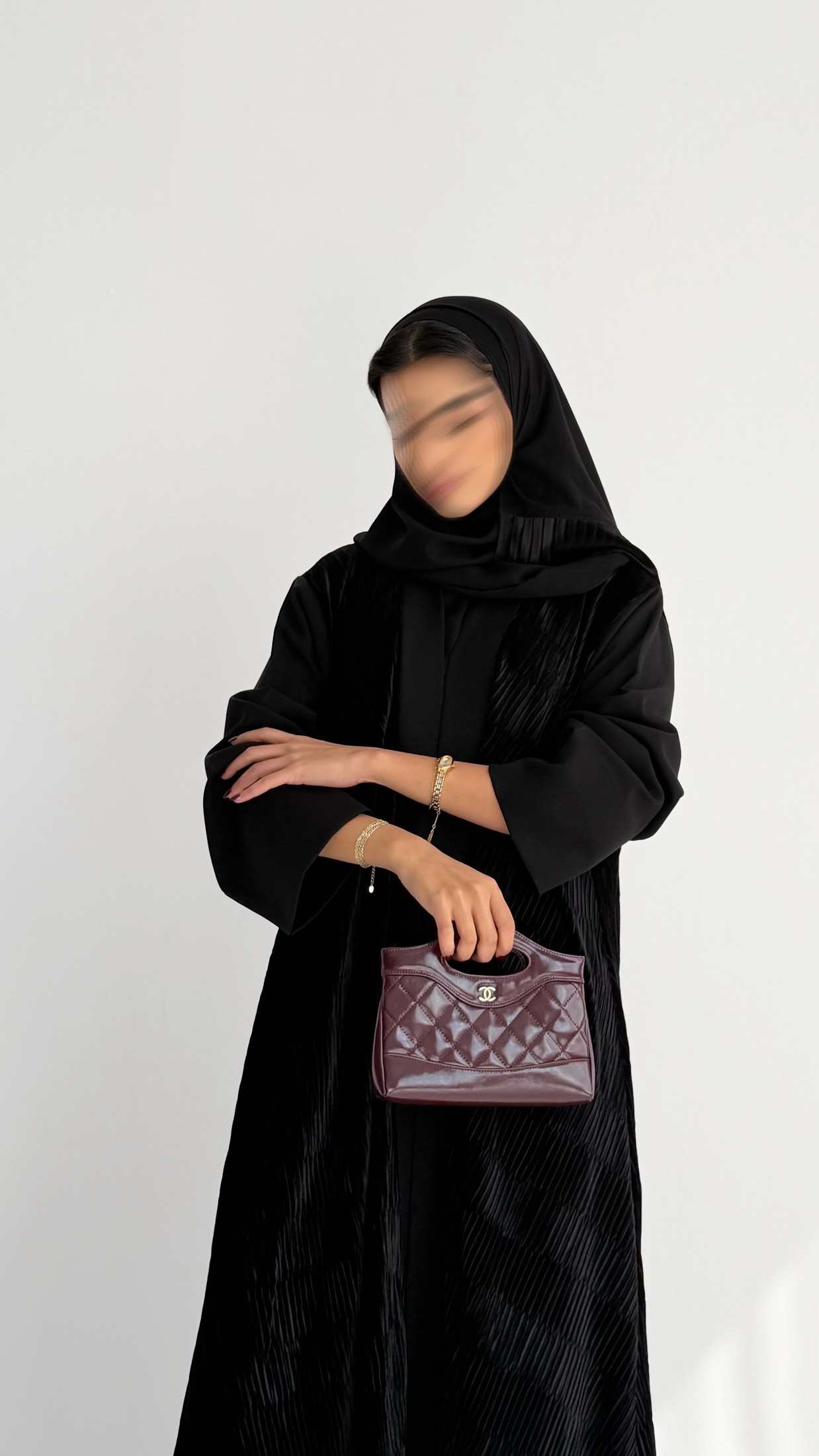 MWT877 - عباية مخمل بيليسية - Aya