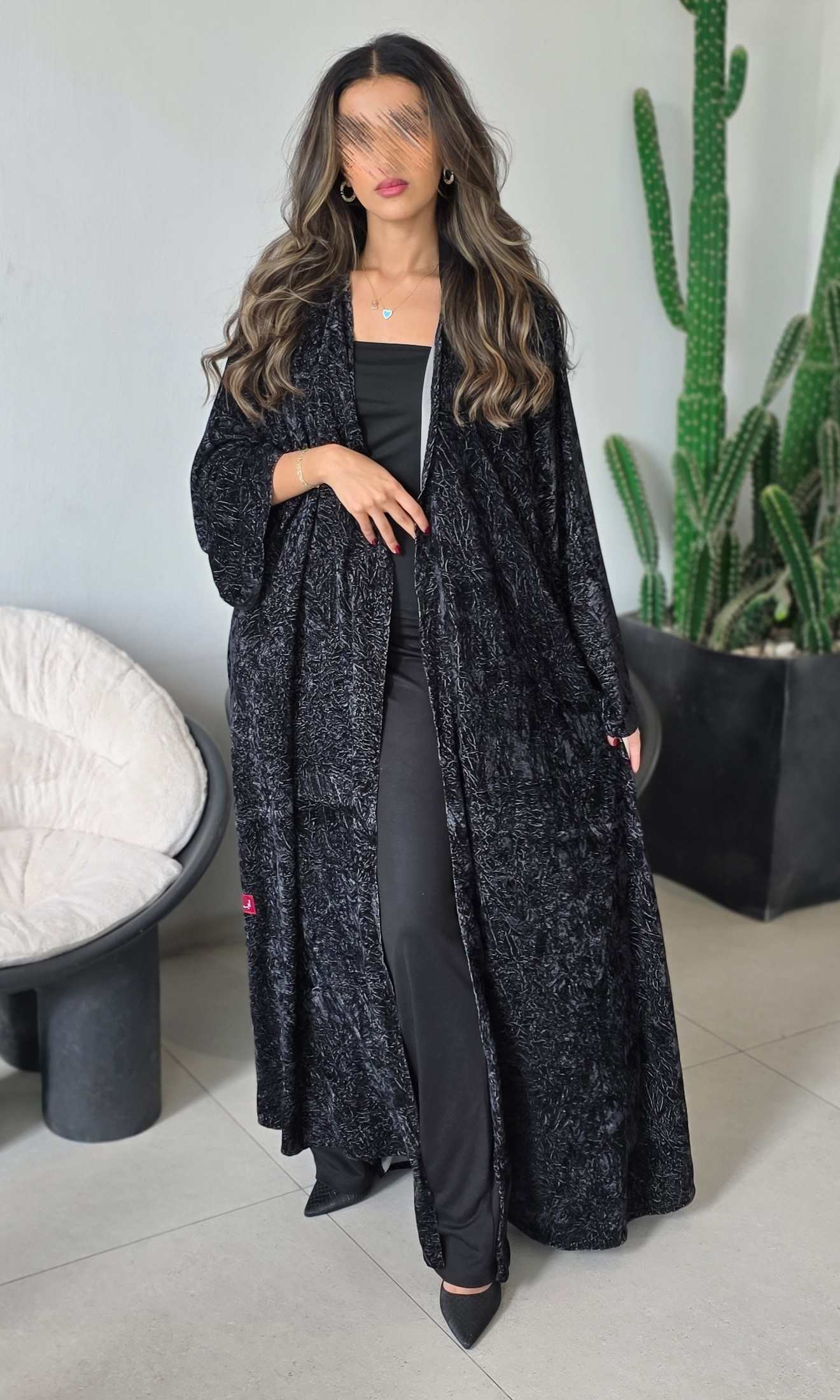 MW1772 - عباية مخمل مشجرة - Aya