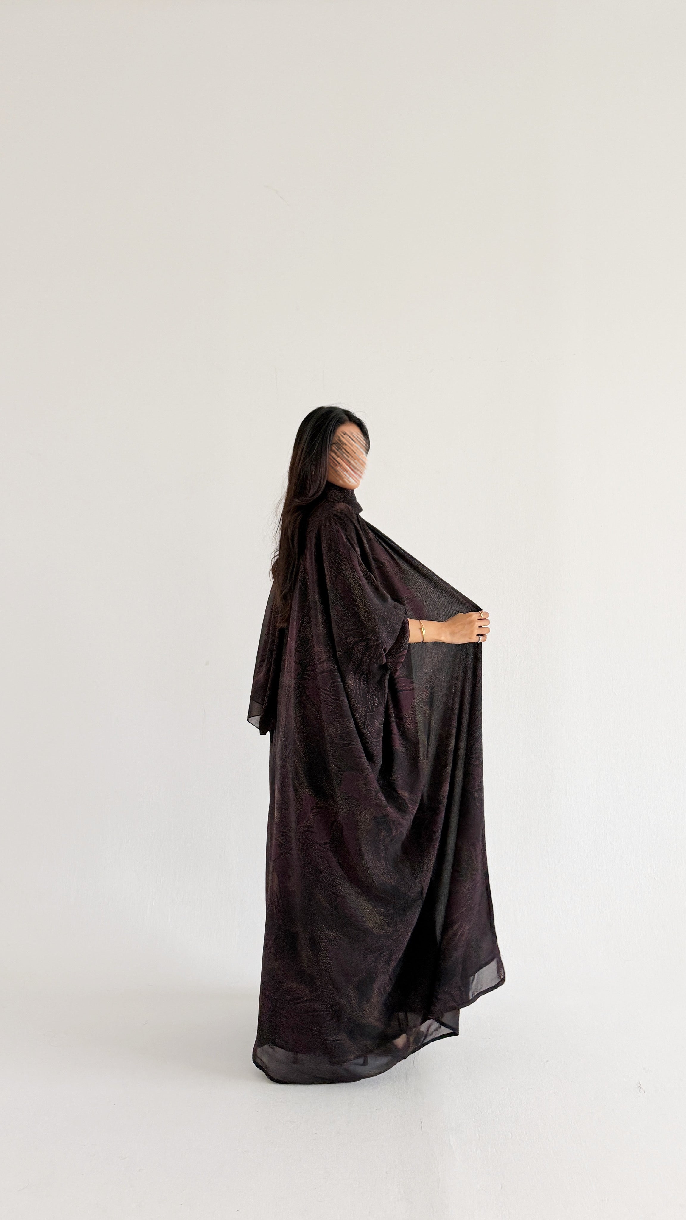 MW2148 -   عباية شيفون مبطنة نص بشت راقي وحصرية - Aya