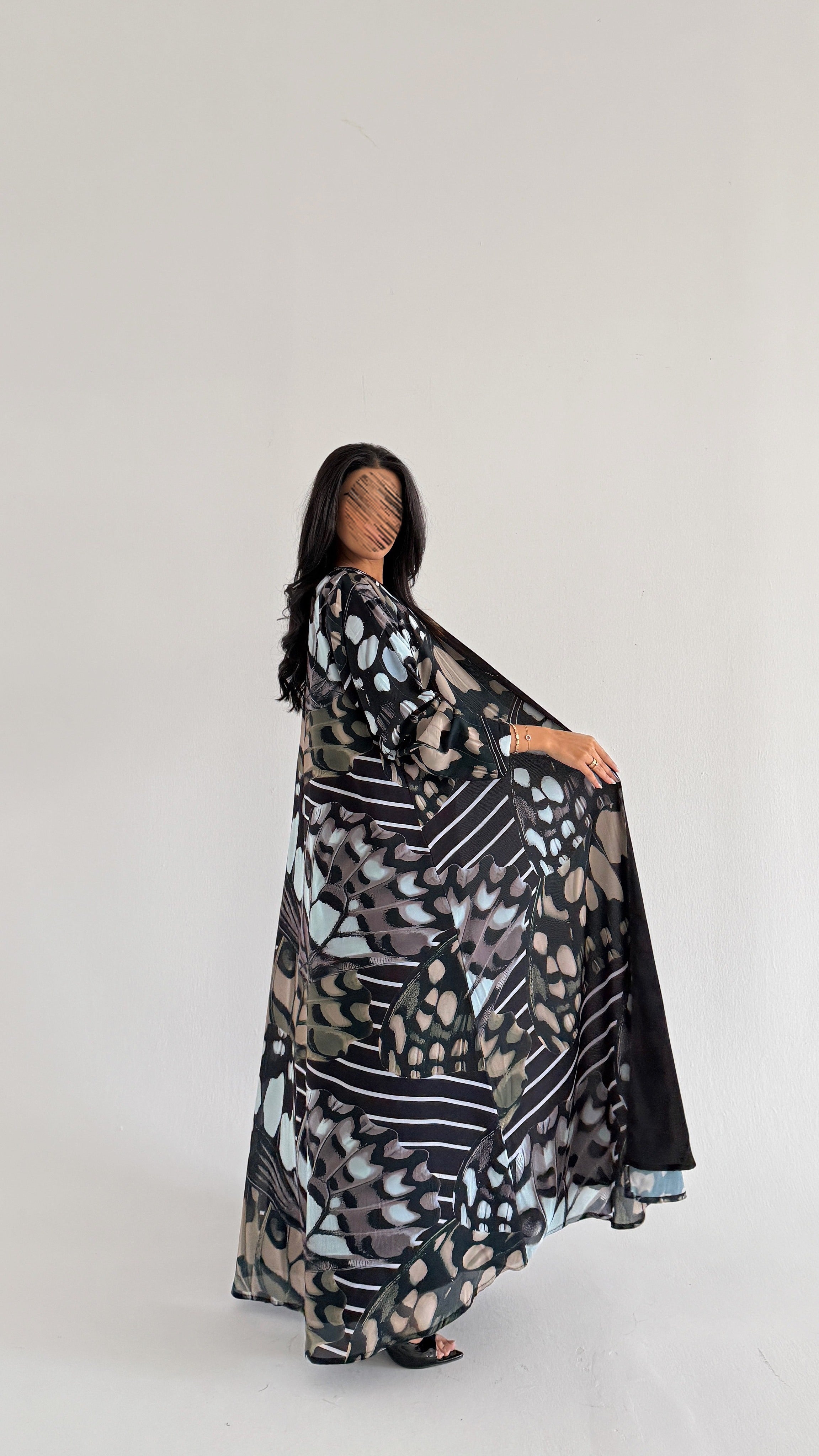 MWT2133 - عباية طباعة- Printed Abaya