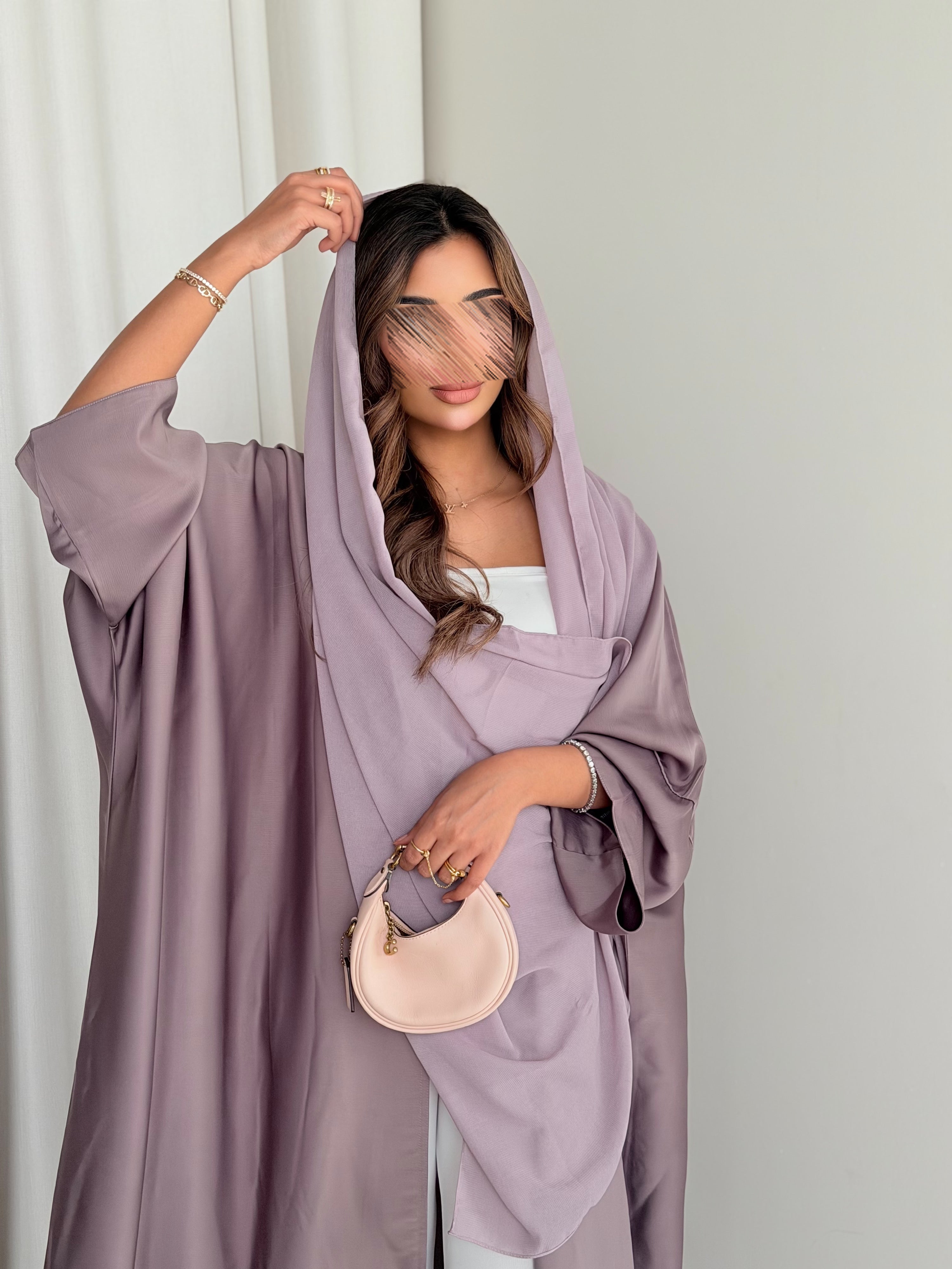 MWT5014 - قماش حرير عنابي فاتح قصة نص كلوش - Aya