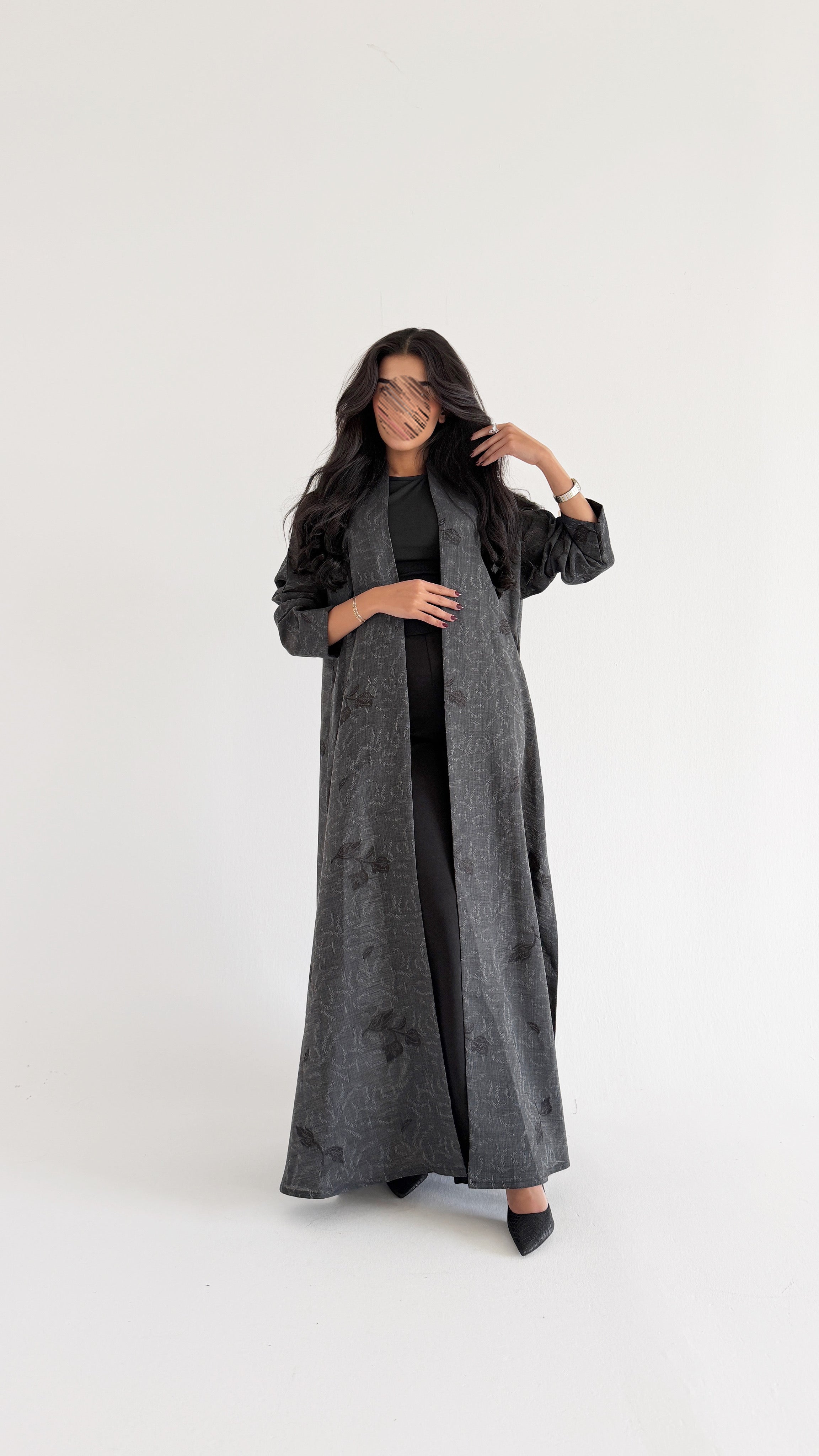 MWT1001 - عباية لنن مطرزة - Aya