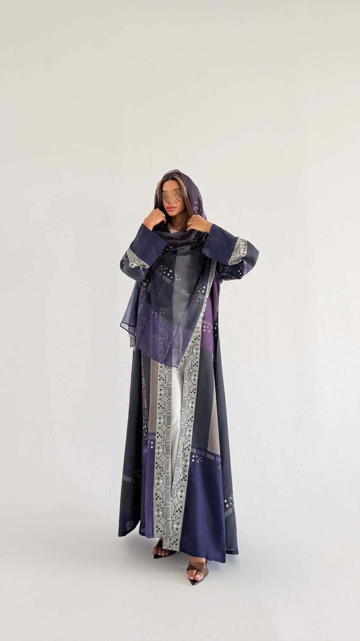 MWT1532 عباية طباعة | Printed Abaya - Aya