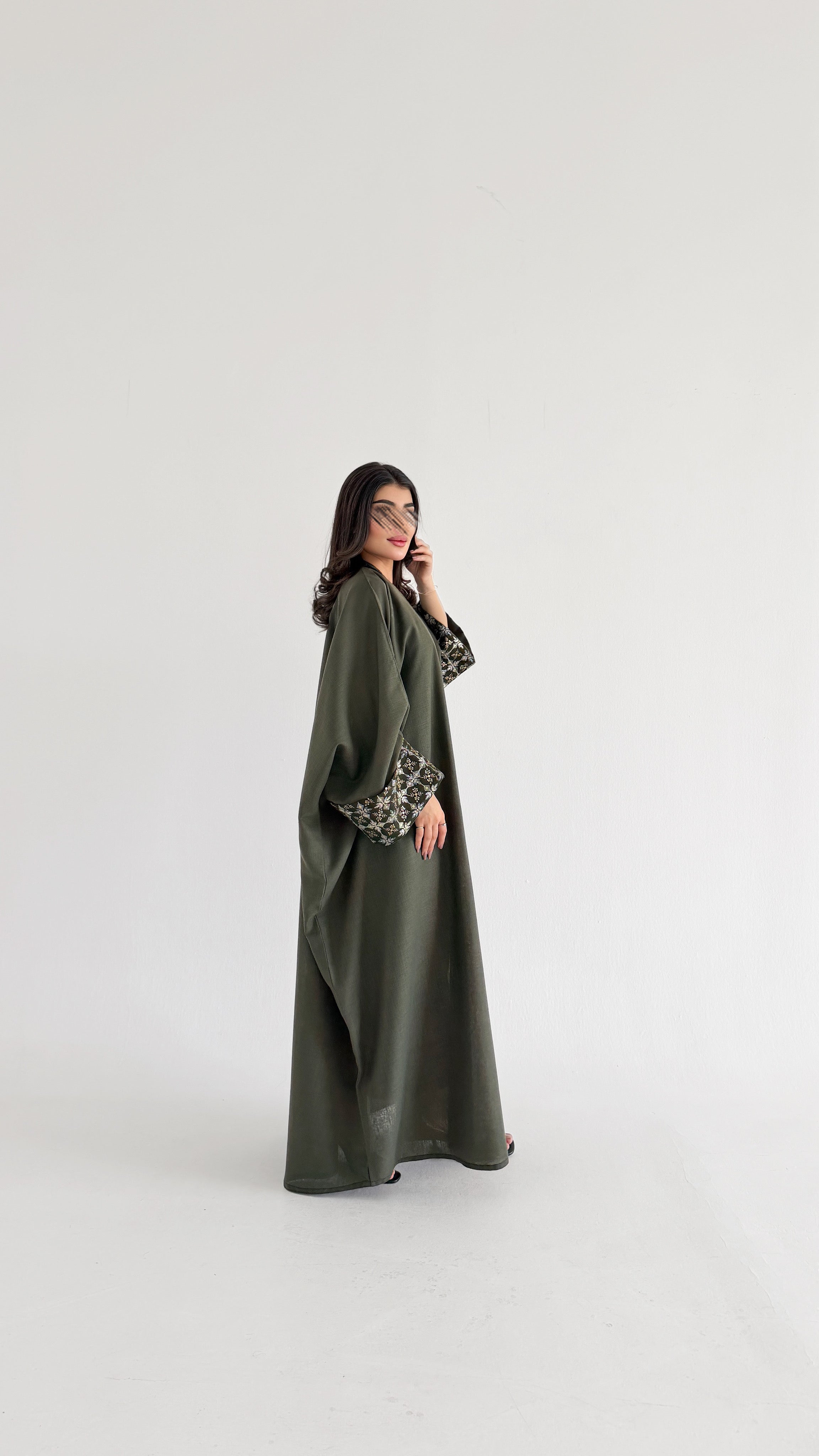 MWT5025 - قماش لينن زيتي مع قماش تطريز زيتي قصة كلوش - Aya