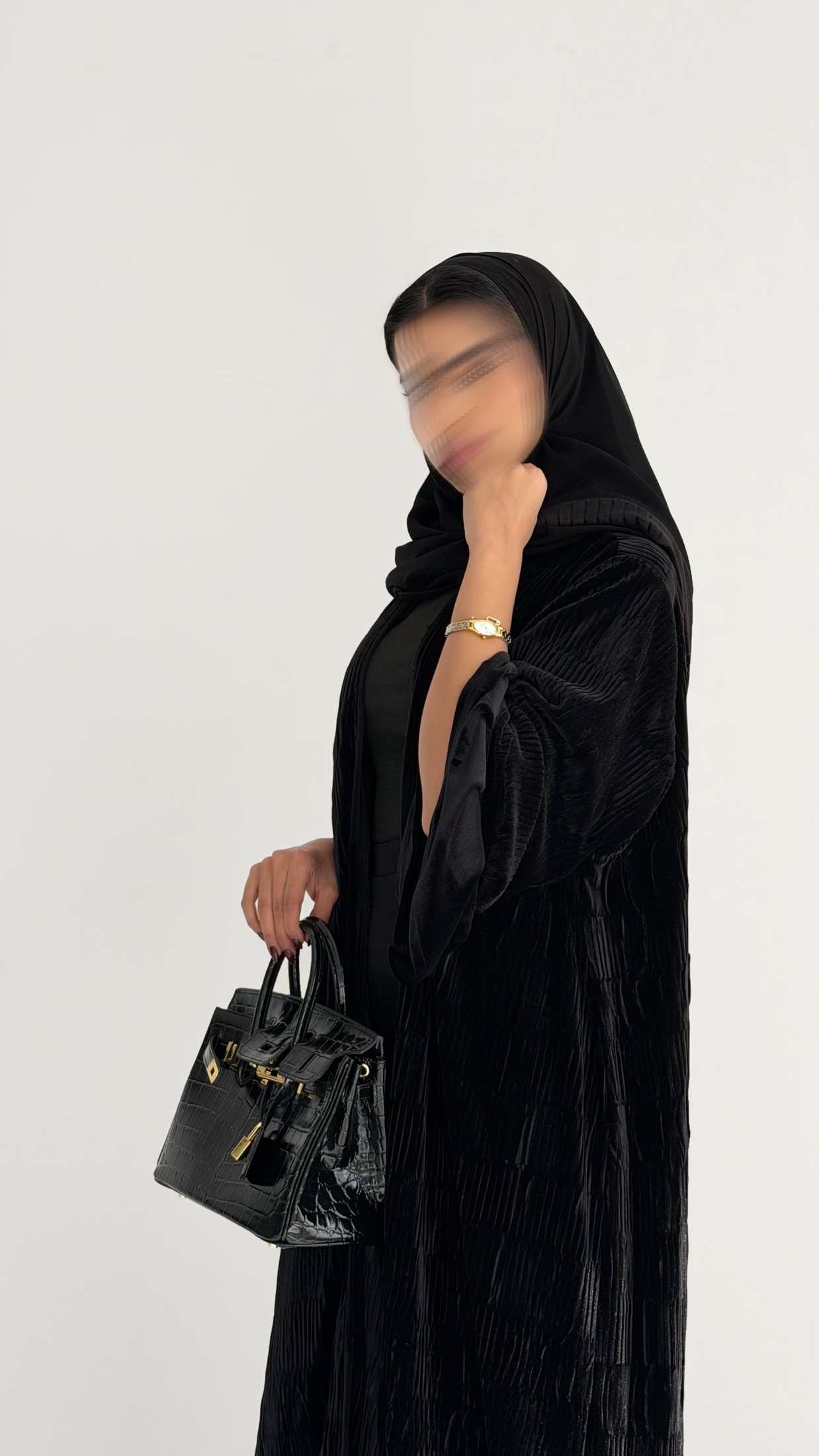 MWT876 - عباية مخمل بيليسية - Aya