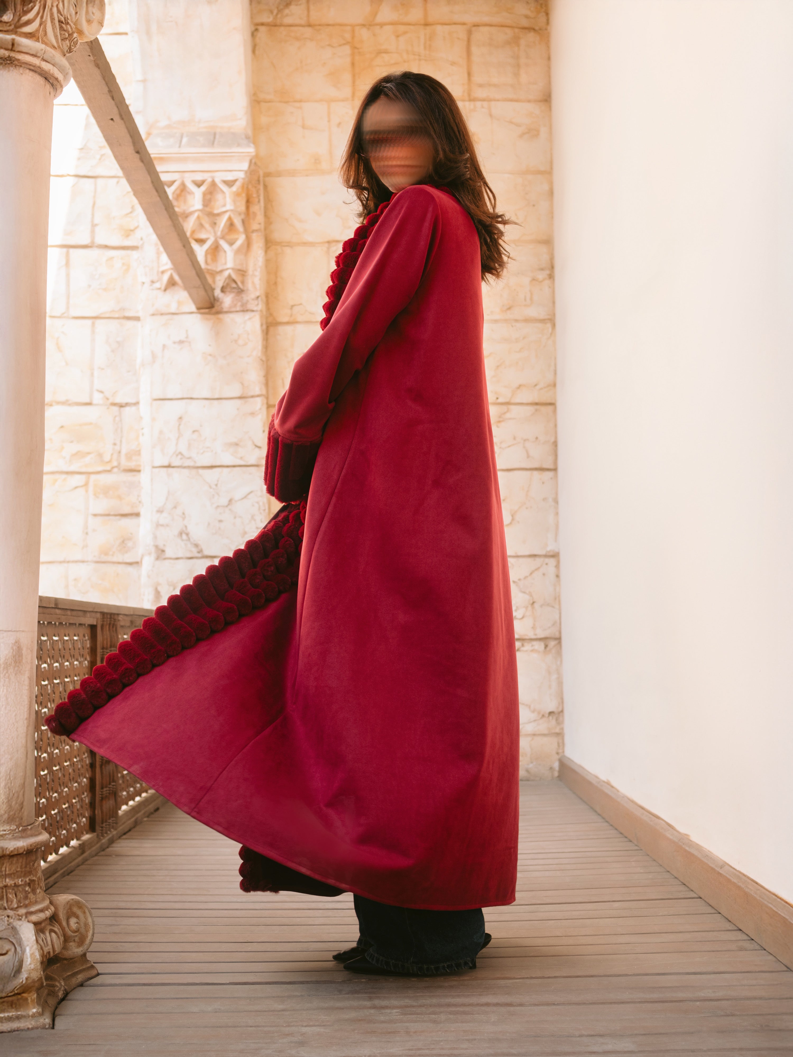 MW645 - Light Crepe Standing with Jacquard Half-Cloche