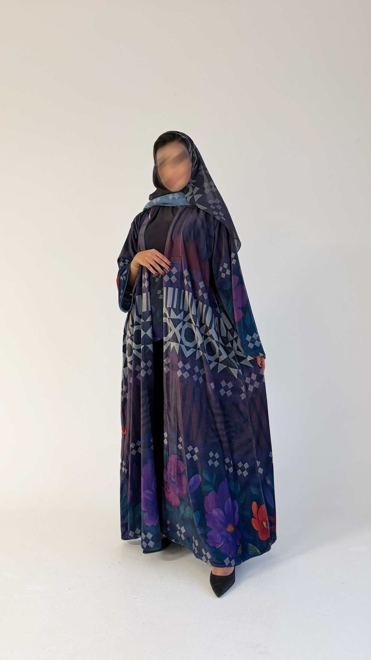 MWT623- عباية مخمل طباعة - Aya