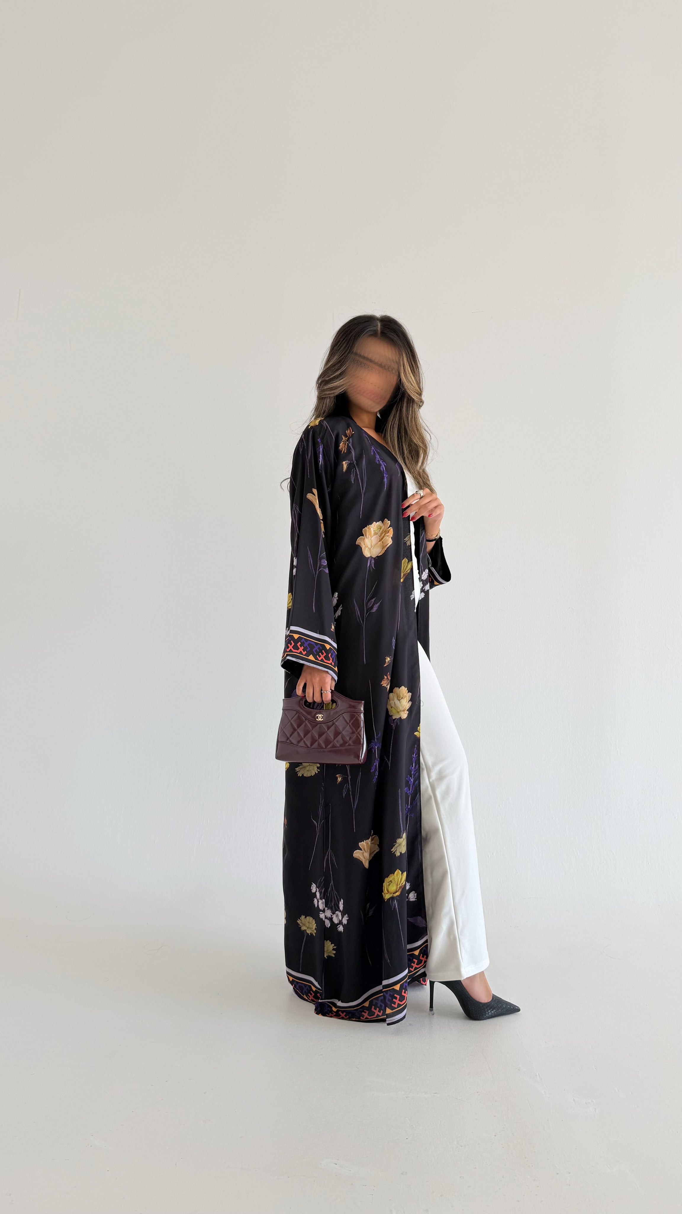 MW645 - Light Crepe Standing with Jacquard Half-Cloche