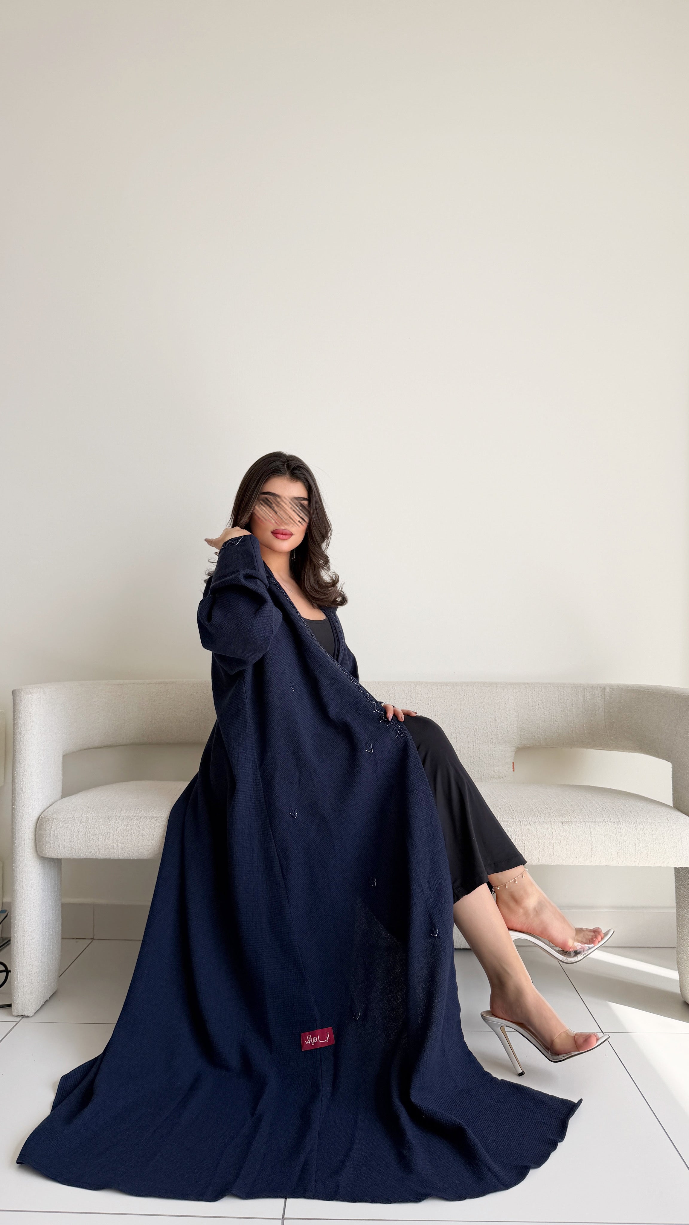 MW2055 - عباية لنن هندي قصه هينك تطريز يدوي - Aya