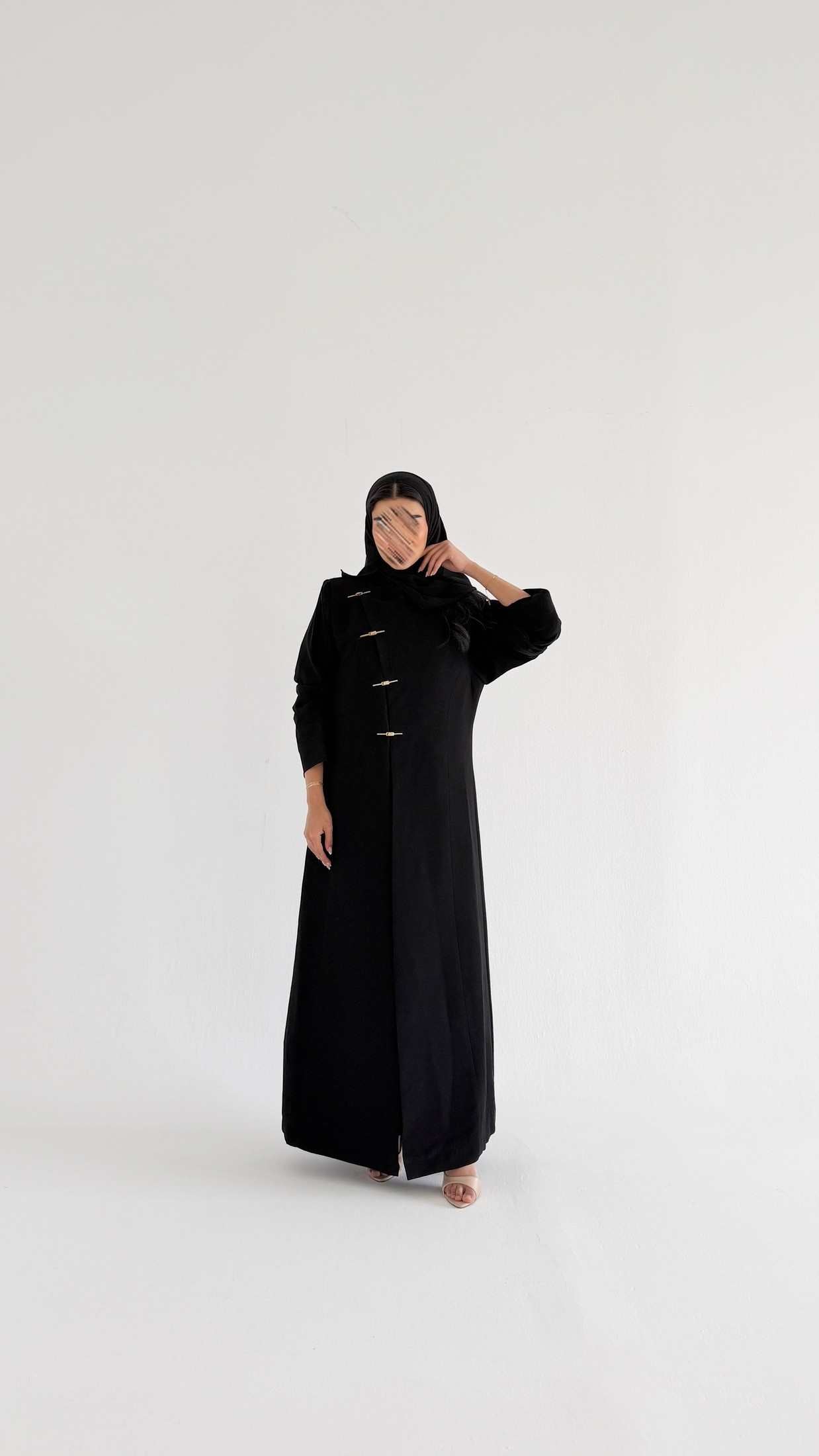 MWT1148 - عباية بليزر بازارير ذهبية - Aya