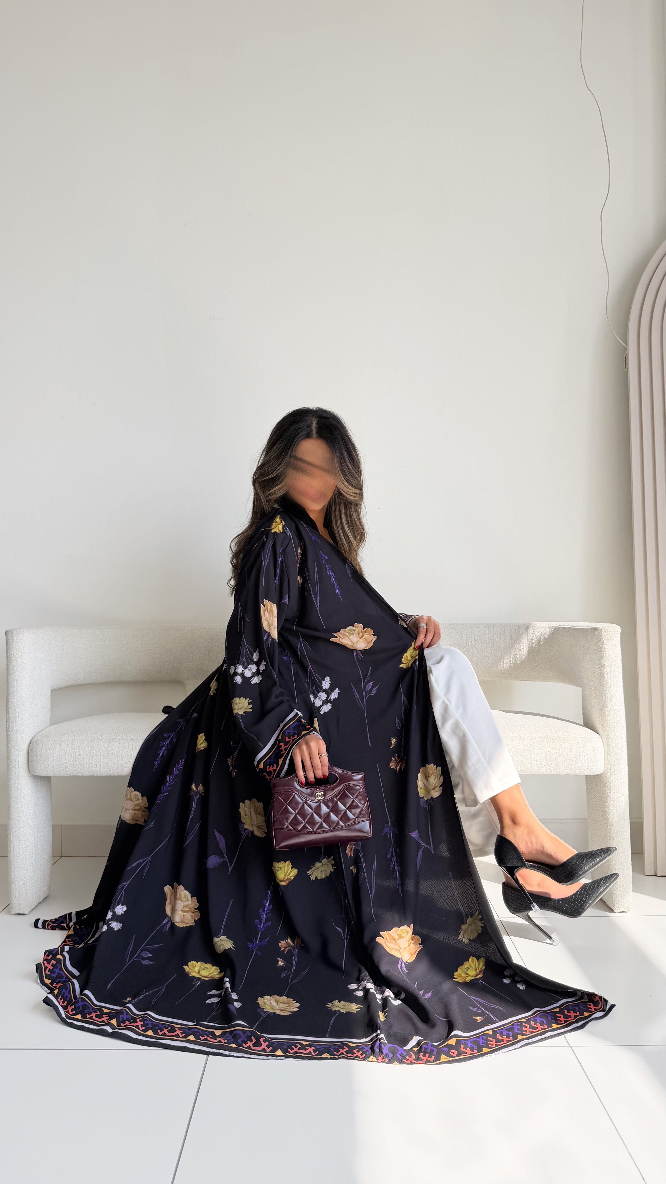 MW645 - Light Crepe Standing with Jacquard Half-Cloche