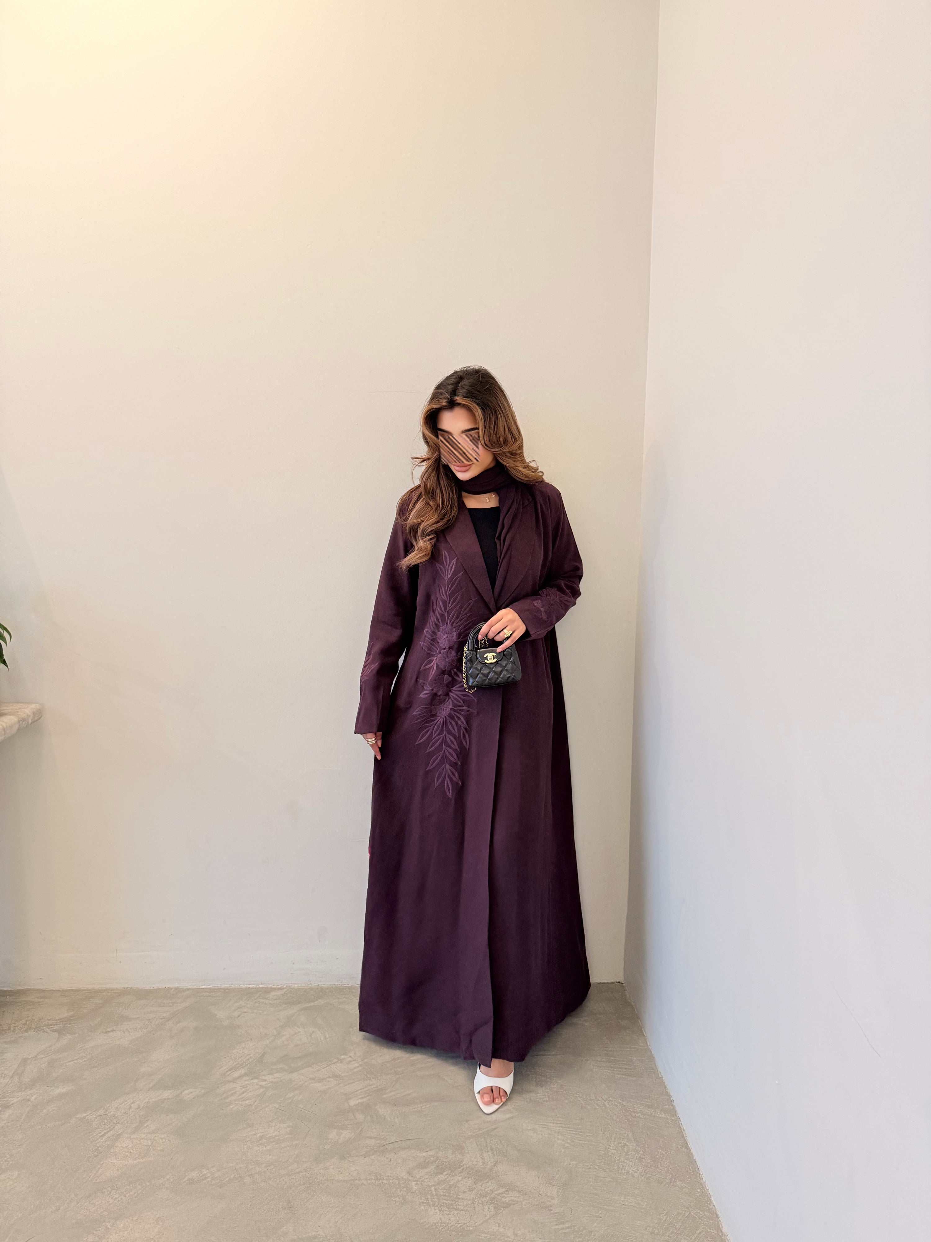 MWT519 - عباية بليزر بتطريز موف - Aya