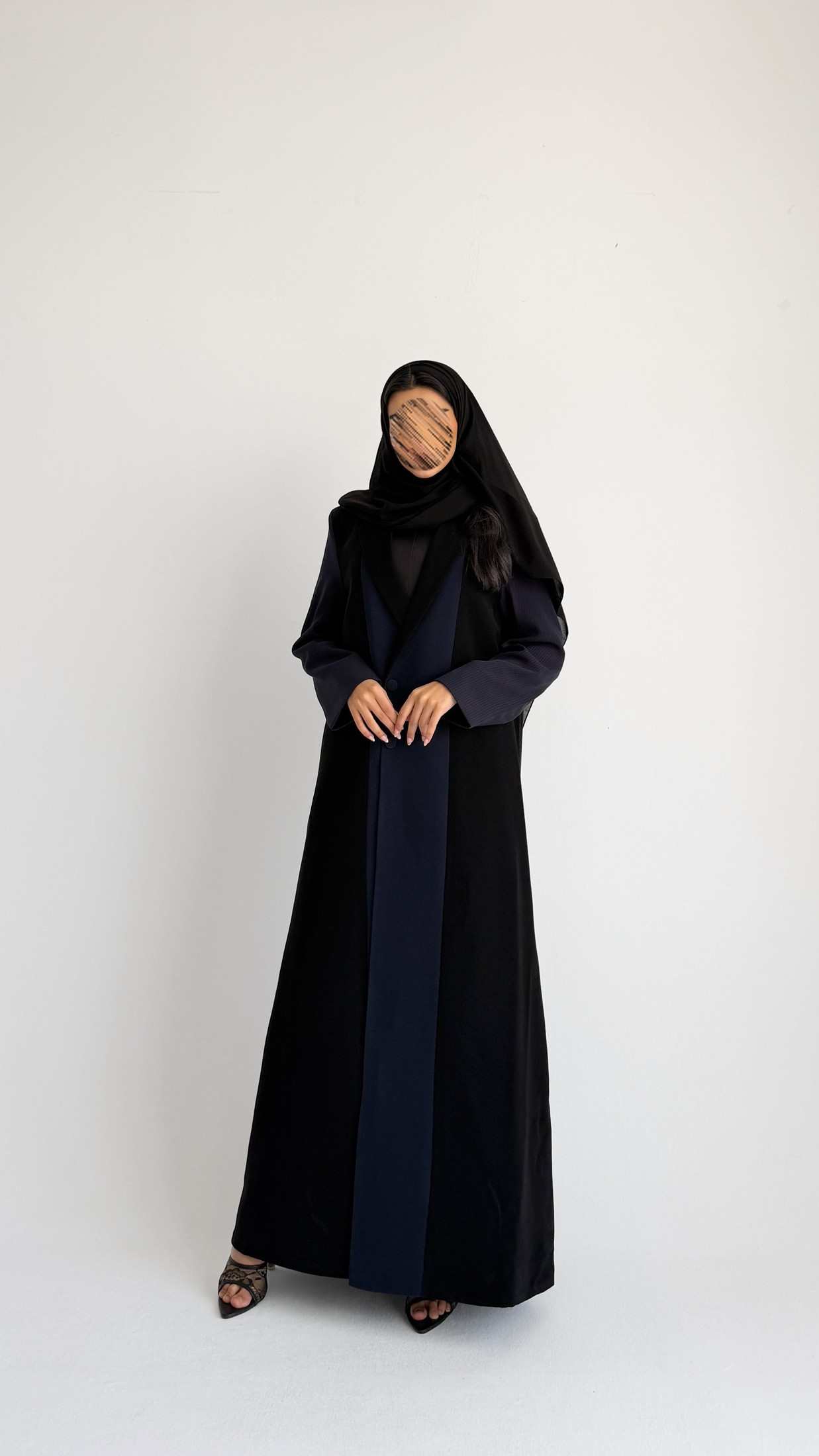 MWT1213 - عباية بليزر|  Blazer Abaya