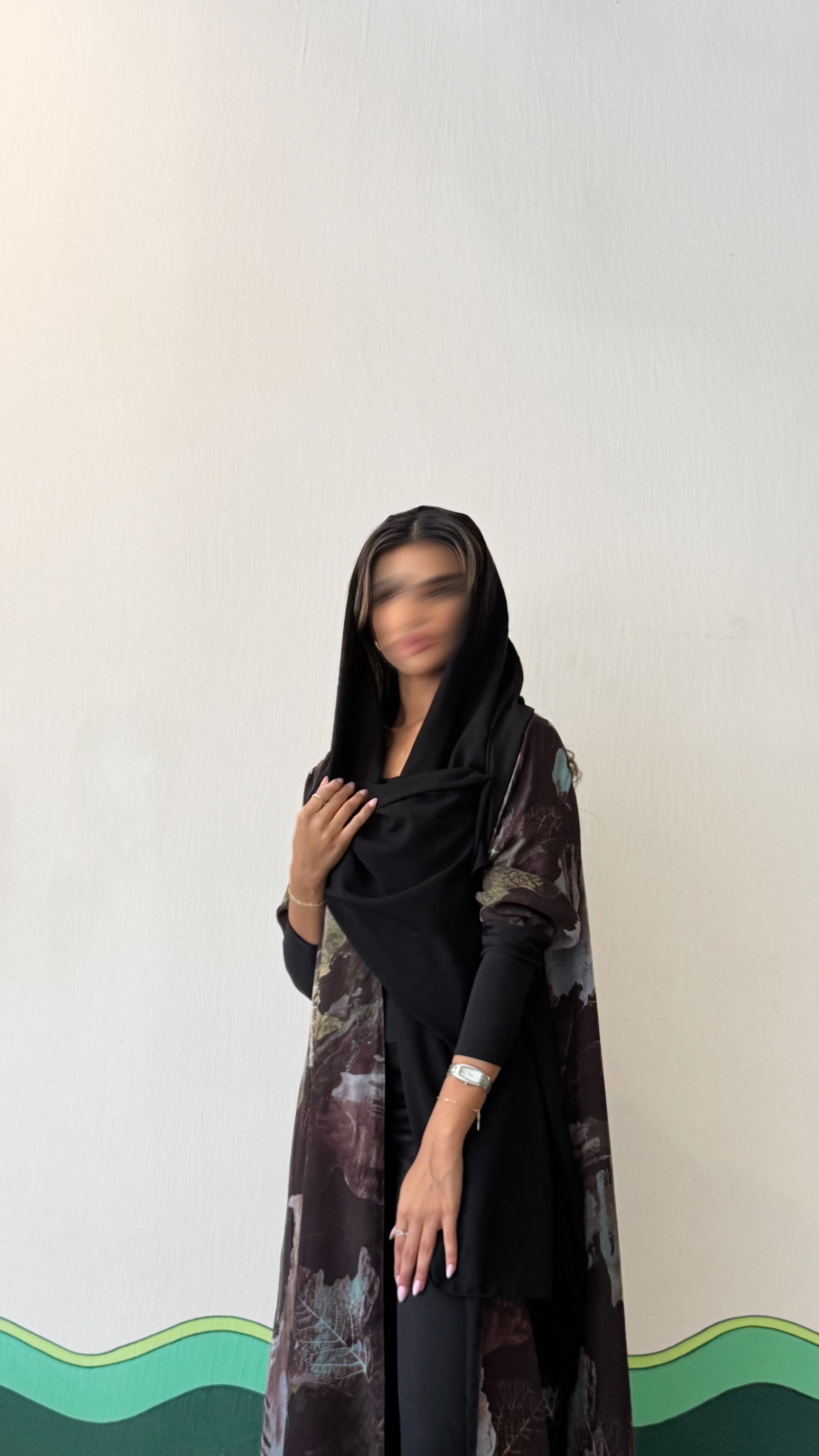 MW1696 - عباية نص كلوش مشجرة مبطن مع اكمام استرتش - Aya