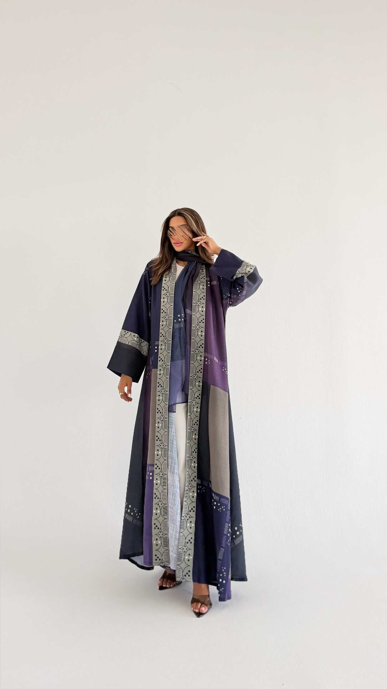 MWT1532 عباية طباعة | Printed Abaya - Aya