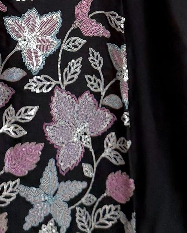 MWT1050 - عبايه بتدخيله لنن تطريز - Aya