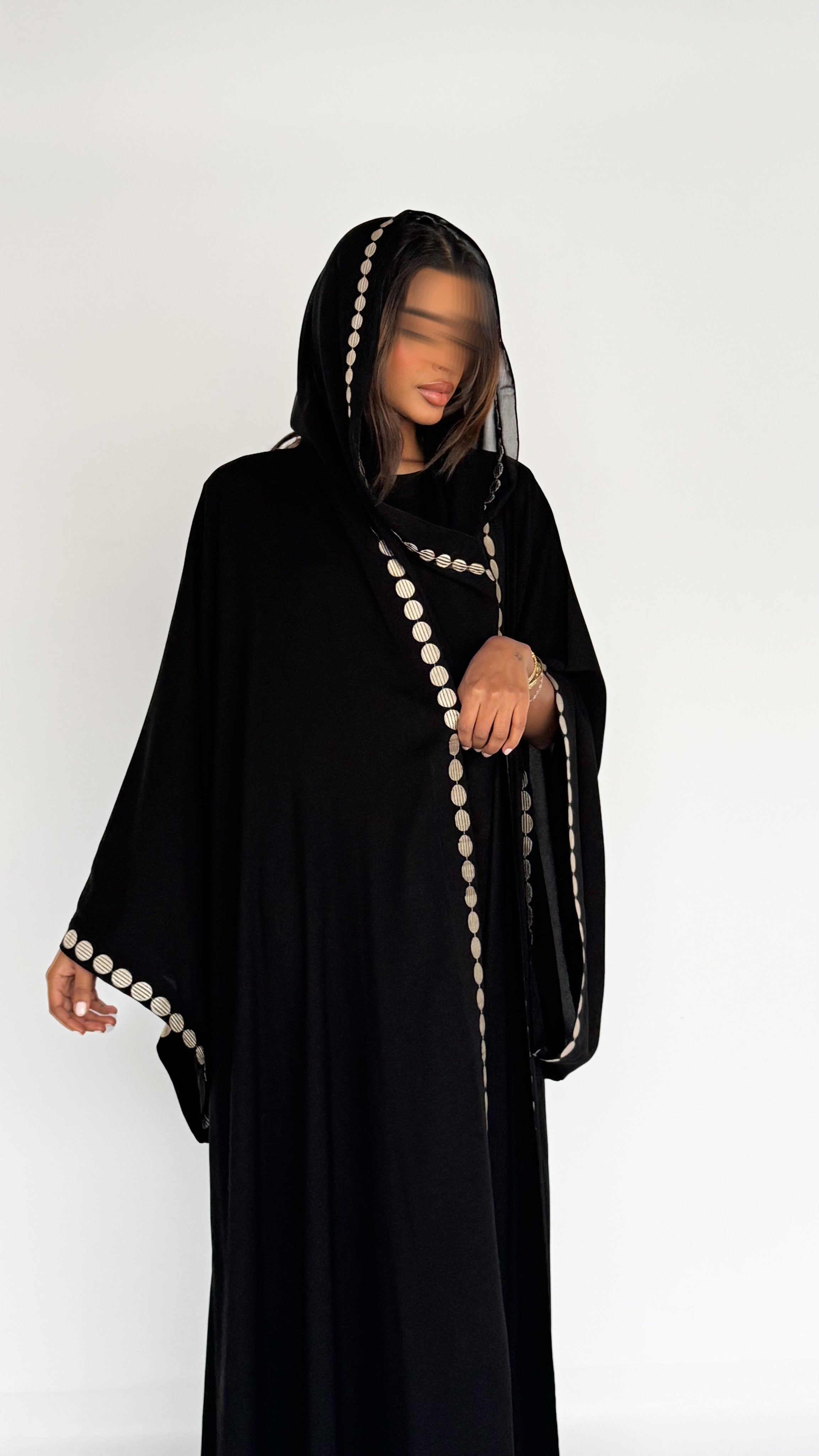 MW645 - Light Crepe Standing with Jacquard Half-Cloche