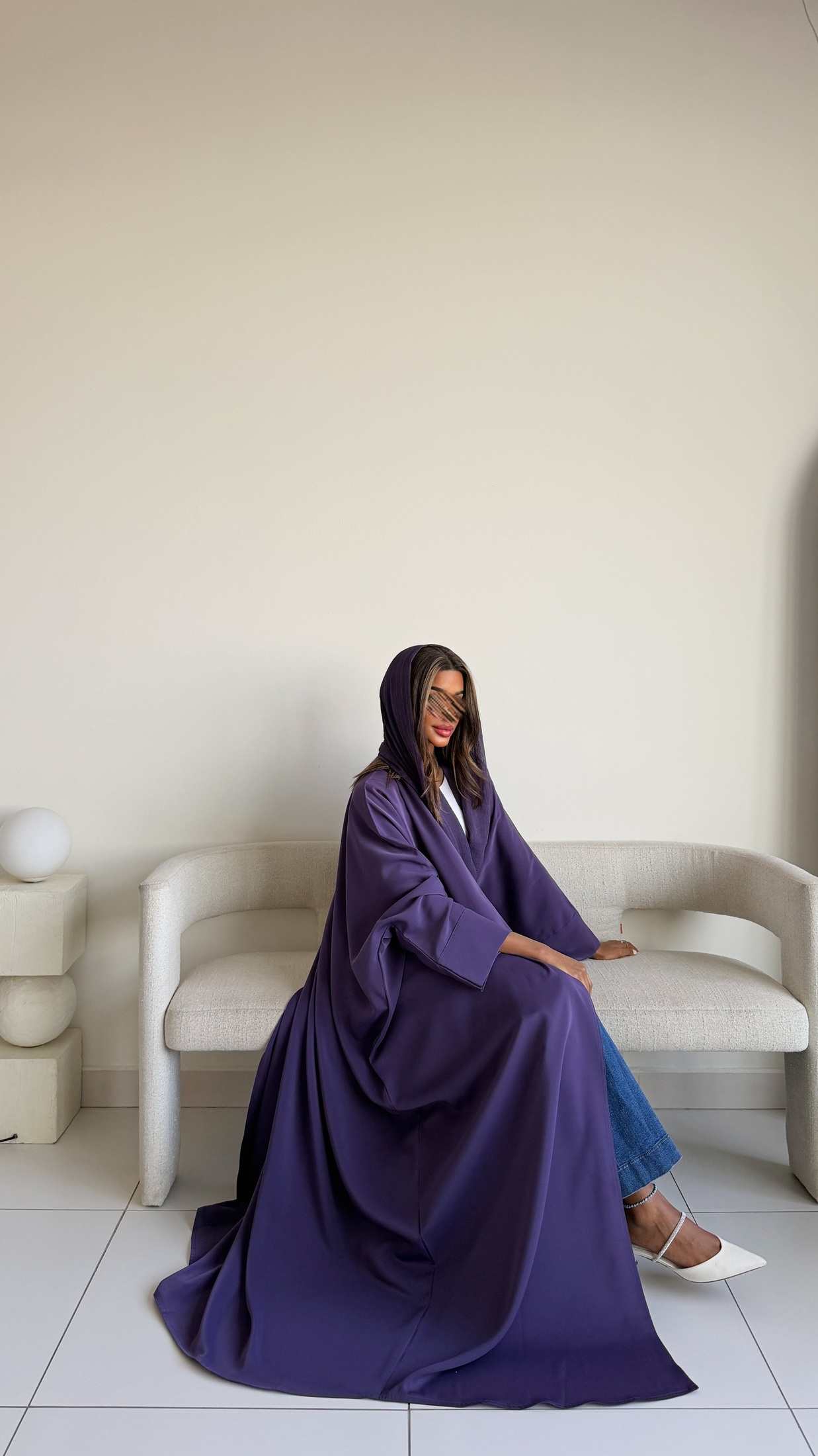 MWT1236 - عبايه ساده مع طرحه لينن - Aya