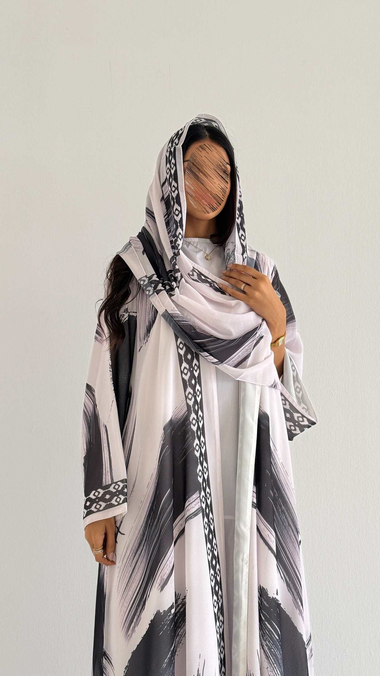 MW2181 -   عبايه شيفون طباعه حصرية - Aya