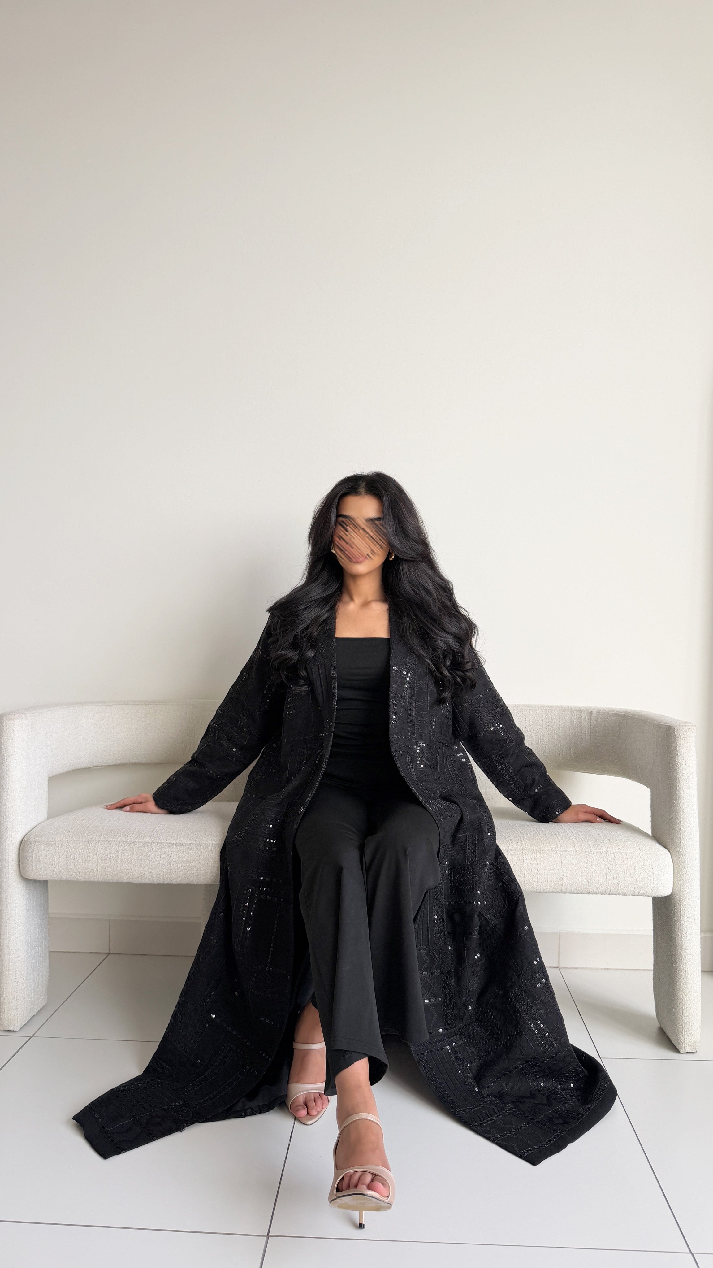 MWT1109 - عباية بليزر اسود تطريز - Aya