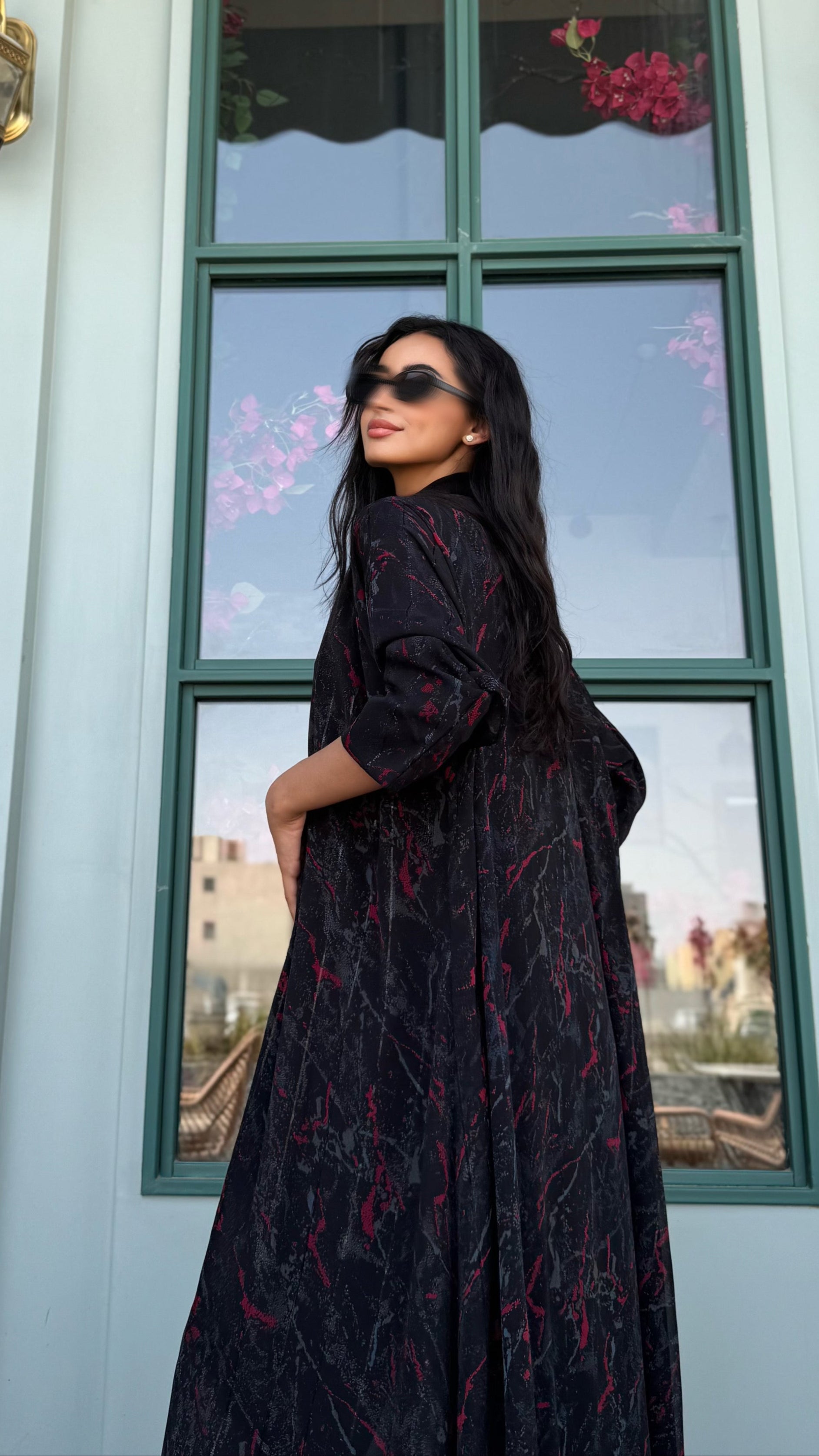 MW645 - Light Crepe Standing with Jacquard Half-Cloche