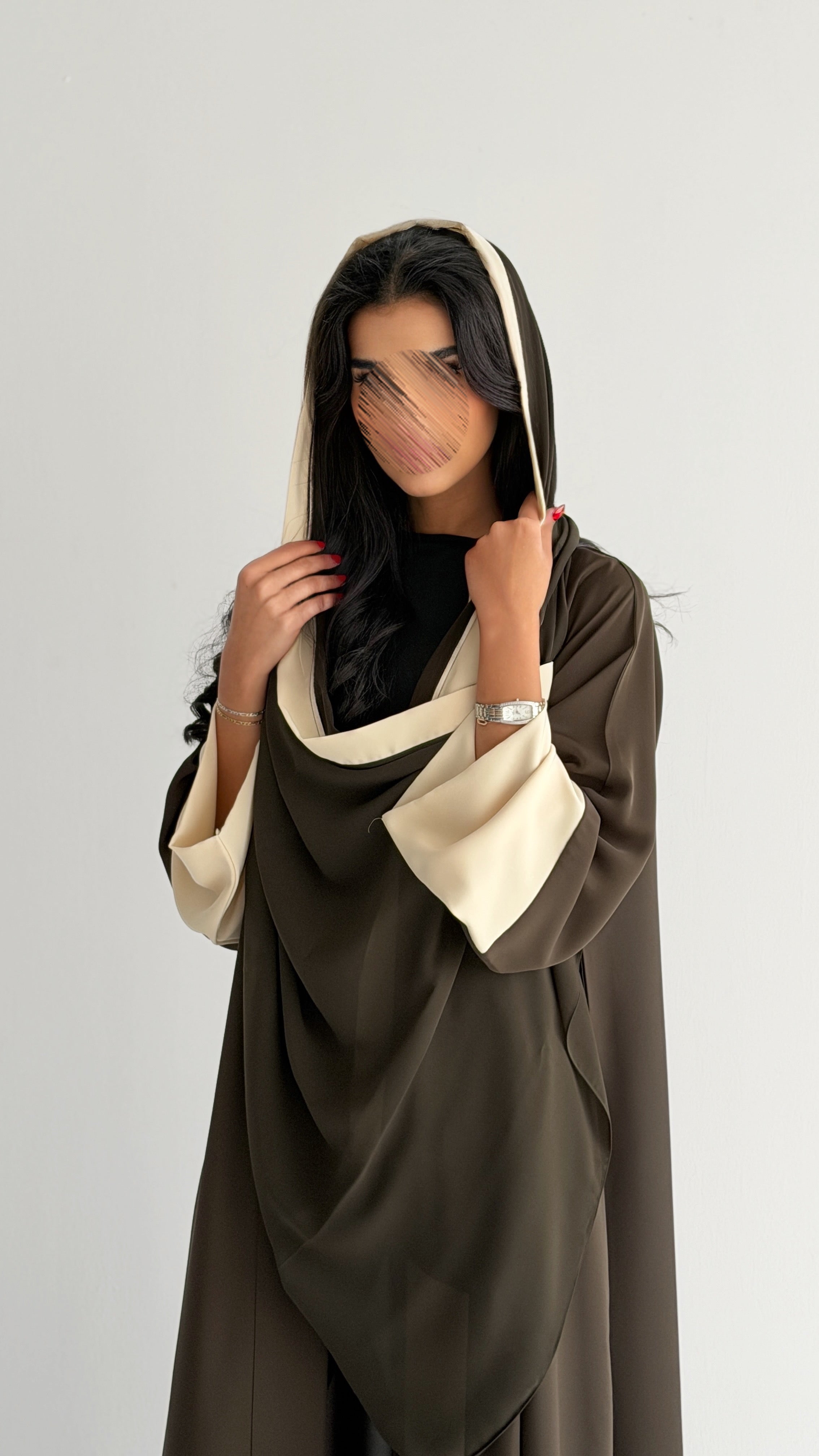 MW2084 -   عباية كريب حرير قصه نص كلوش - Aya