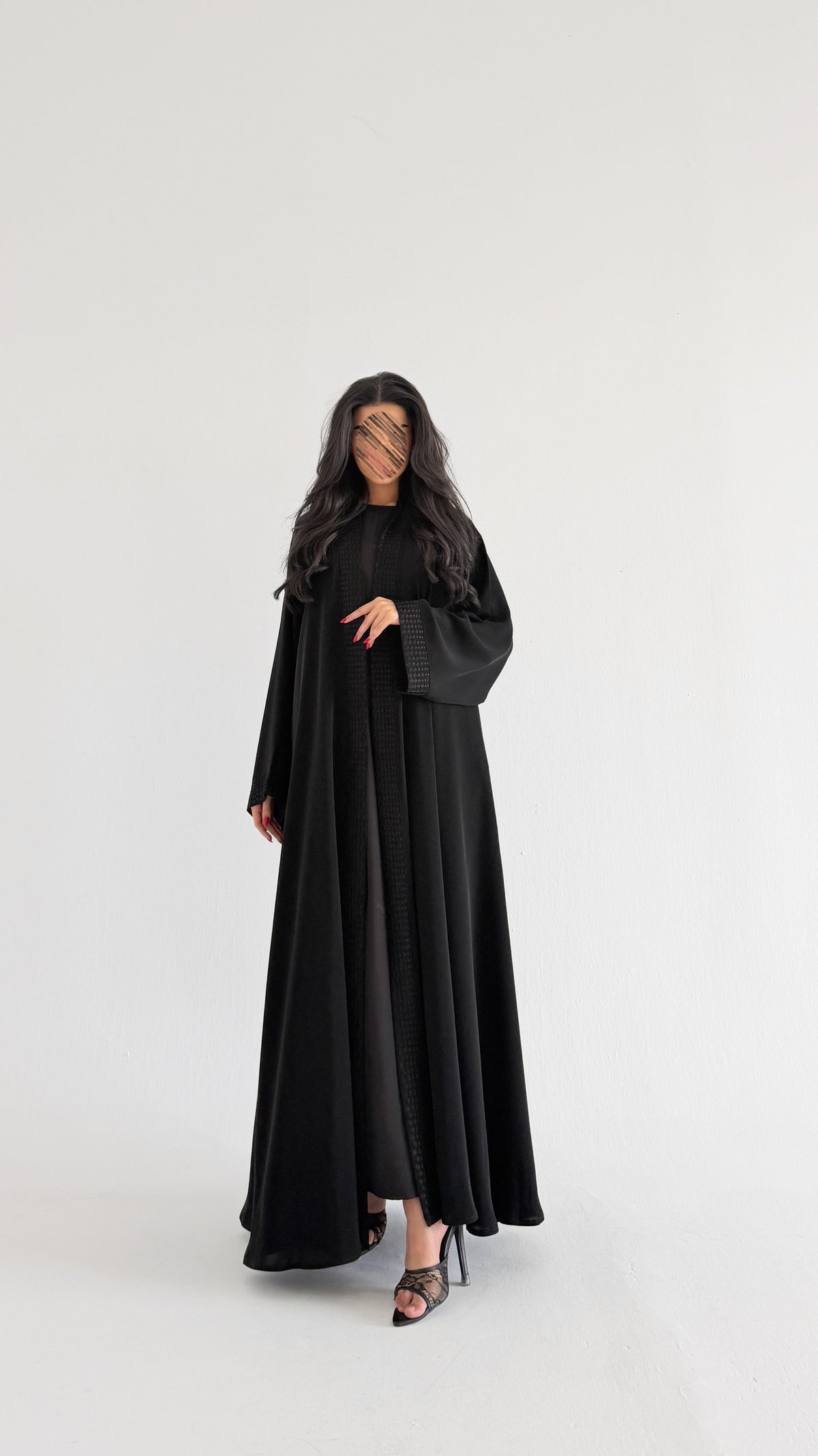 ATM004 - عباية دبل كلوش قماش نواعم الكوري - Aya