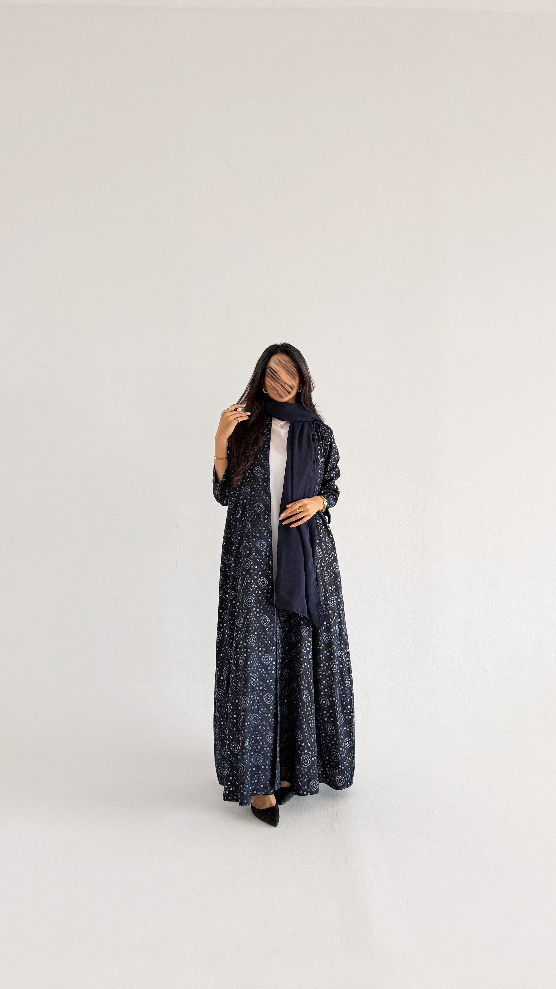 MW2150 - عباية جاكار نص كلوش بزخارف راقي وحصرية - Aya