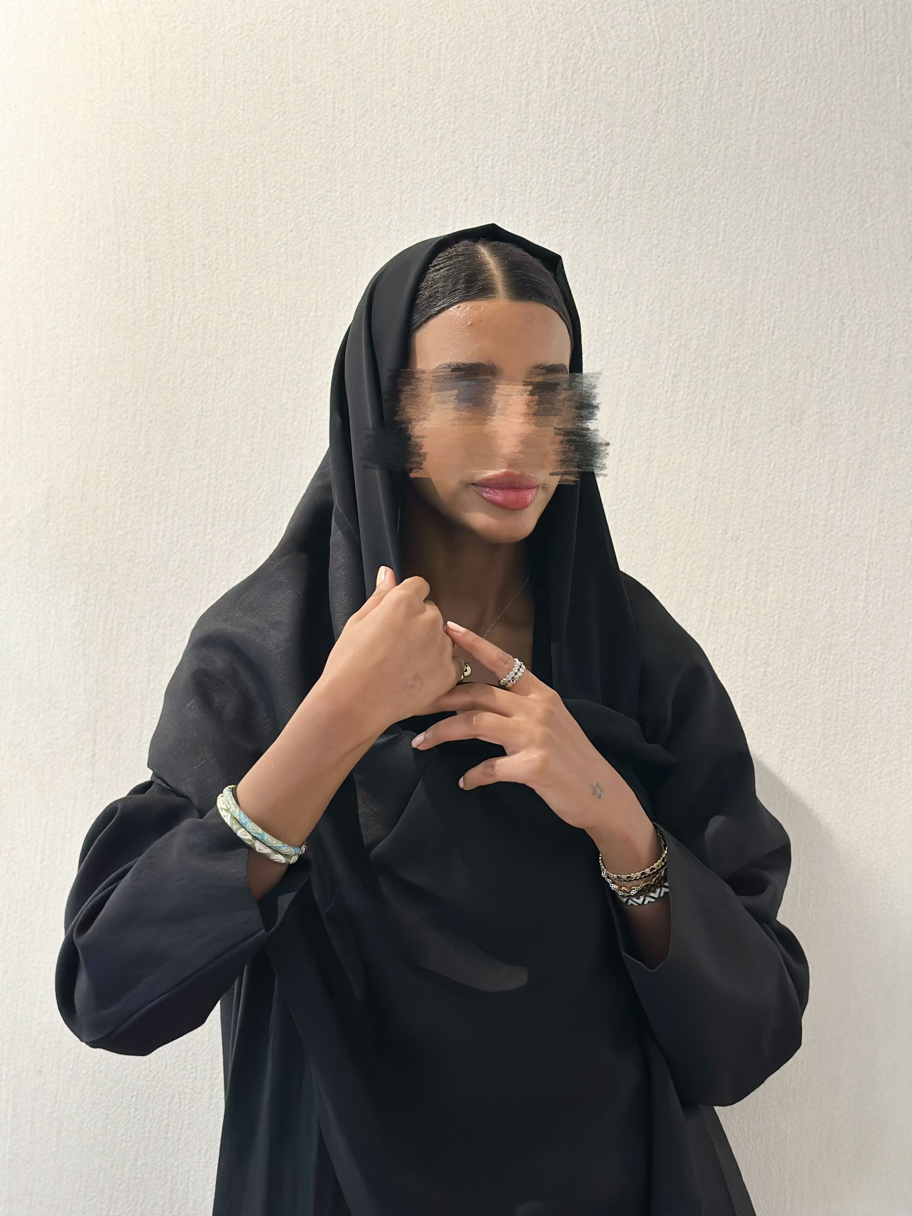 MWT399 - عبايه لنن اسود كسرات