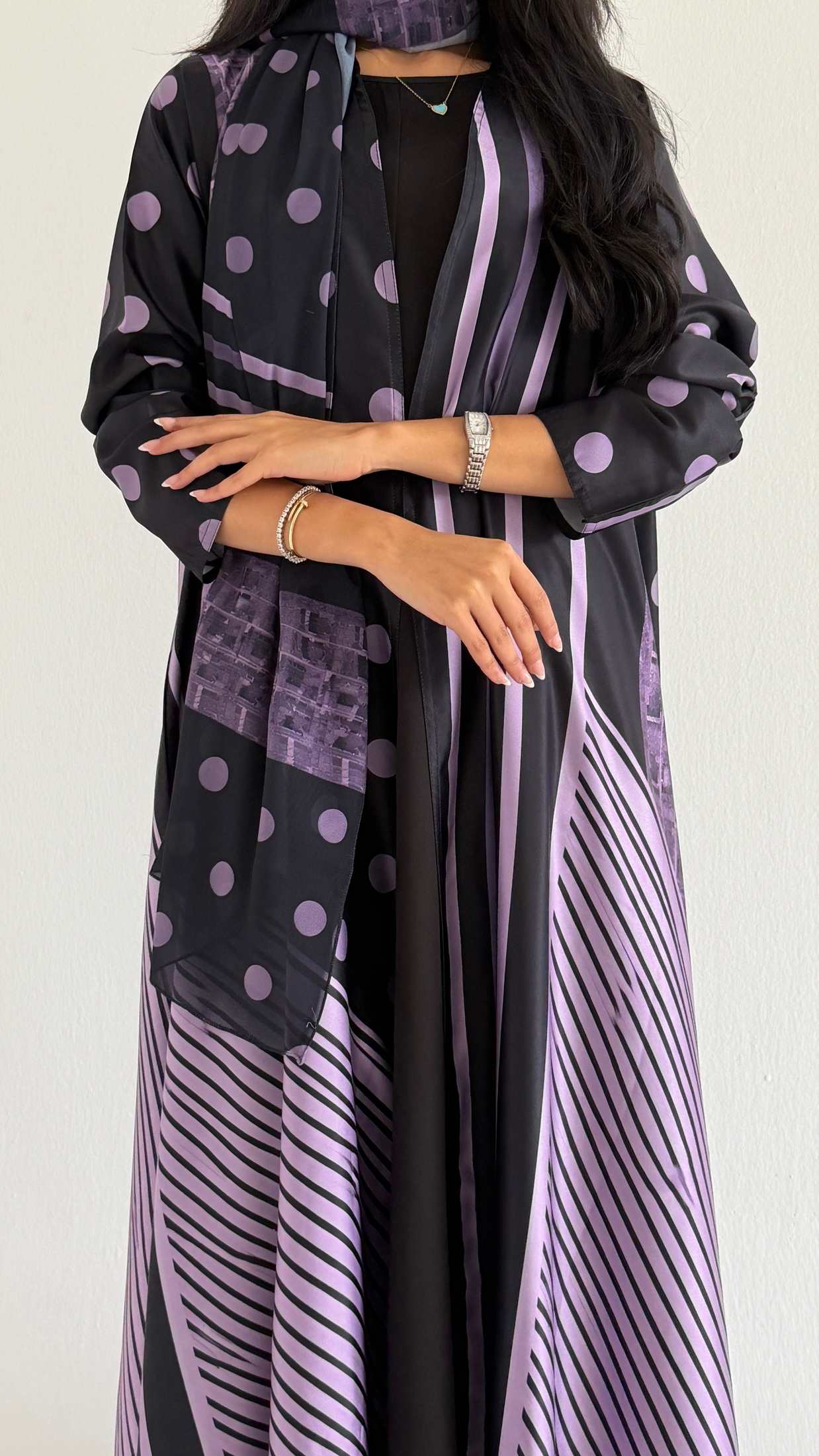 MWT5131 - عبايه حرير طباعه بنفسجي - Aya