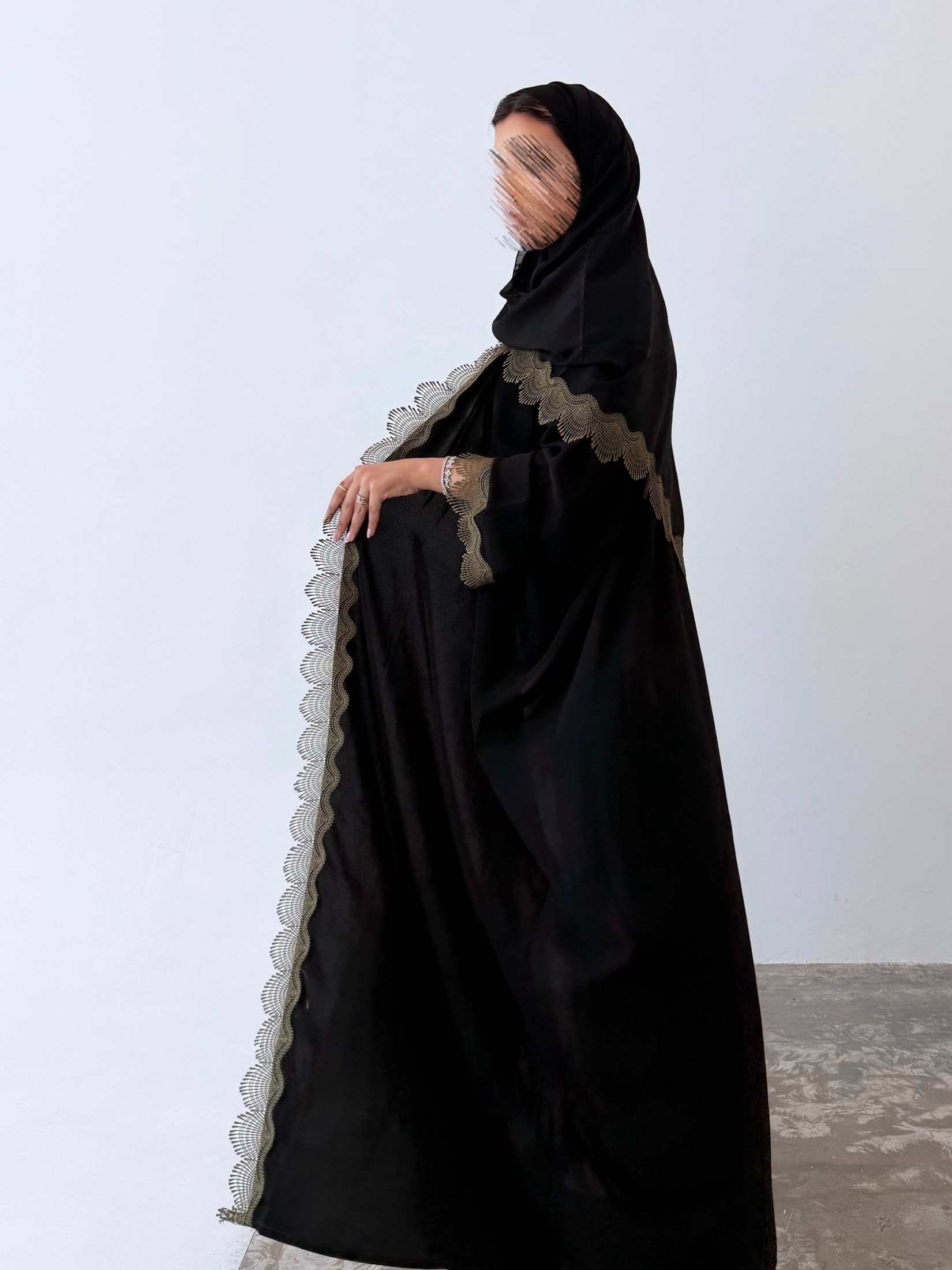 MWT5128 - عباية دانتيل راقية بتفاصيل هادئة كمية محدودة - Aya