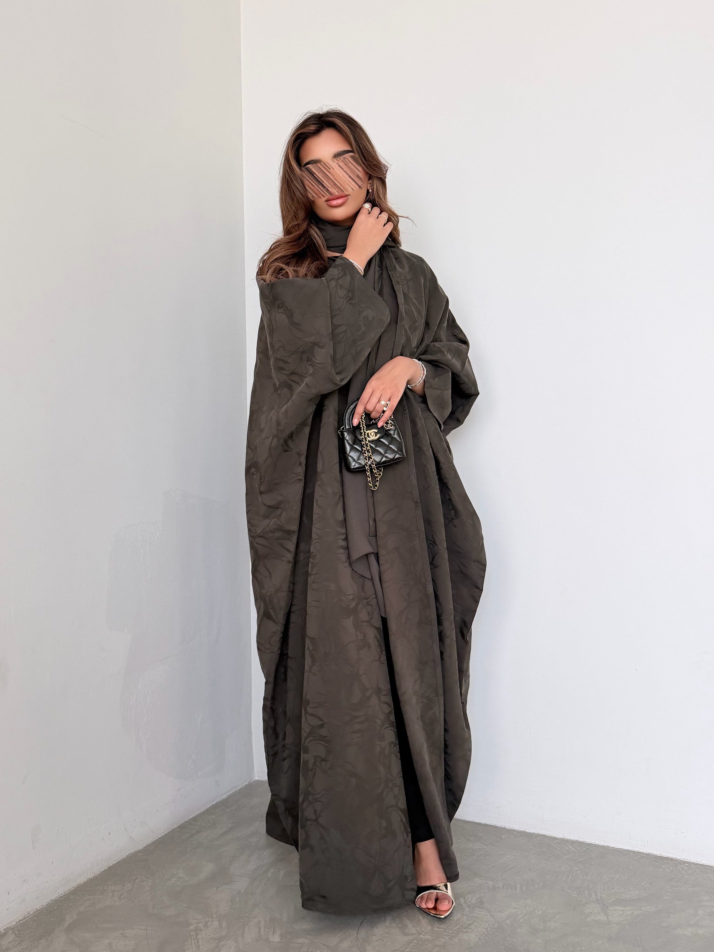 MWT5061 - جاكار كوري زيتي – قطعة فخامة محدود - Aya