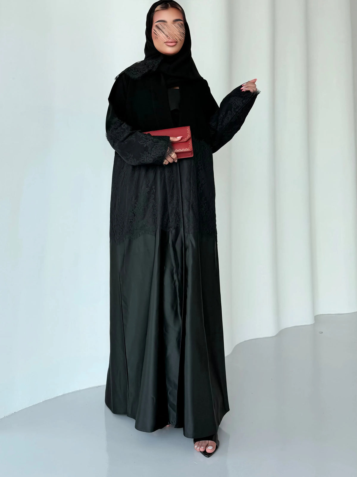 MW456  -  عباية سوداء واقفة رسمية بتدخيلة دانتيل - Aya