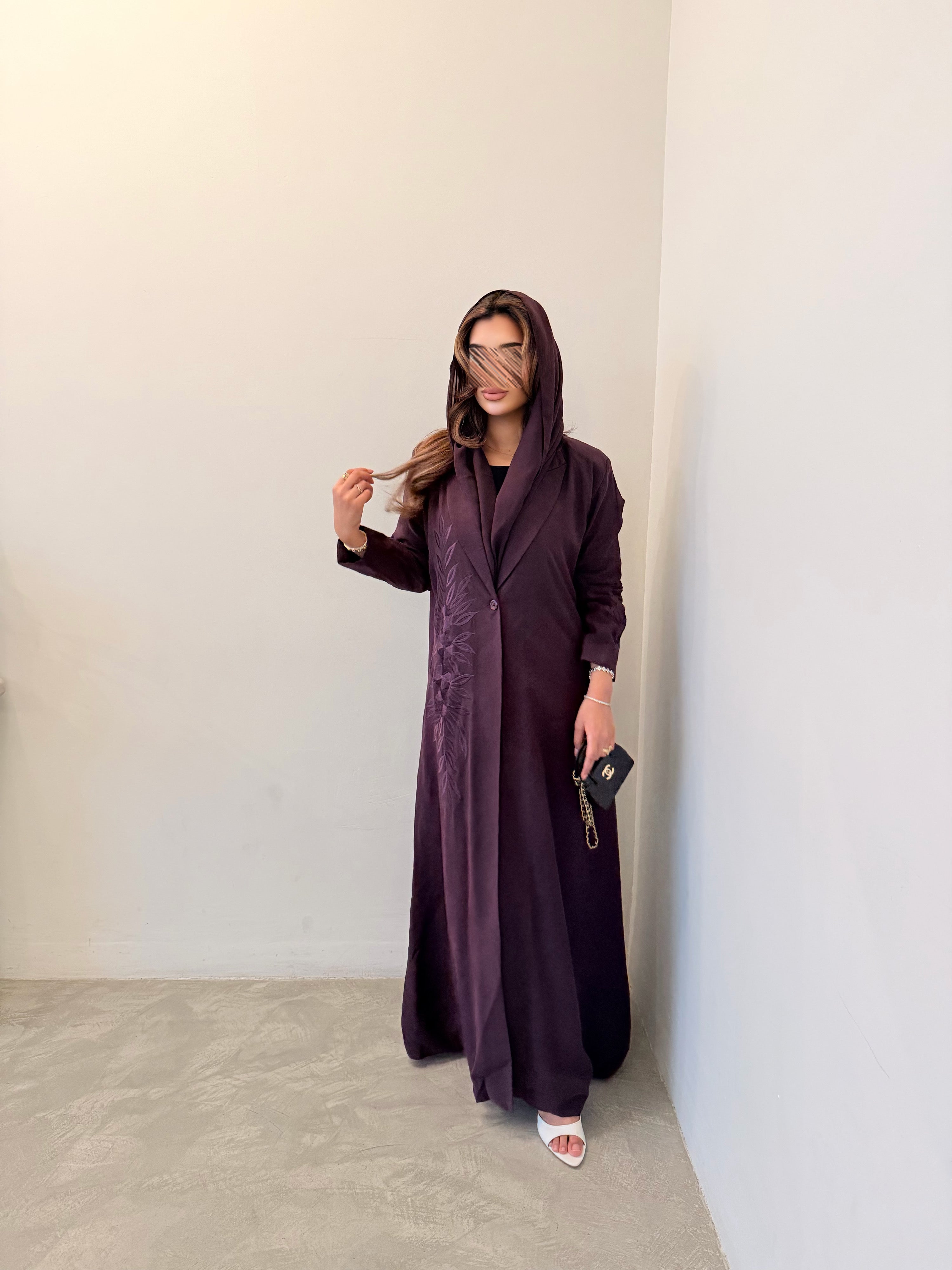 MWT519 - عباية بليزر بتطريز موف - Aya