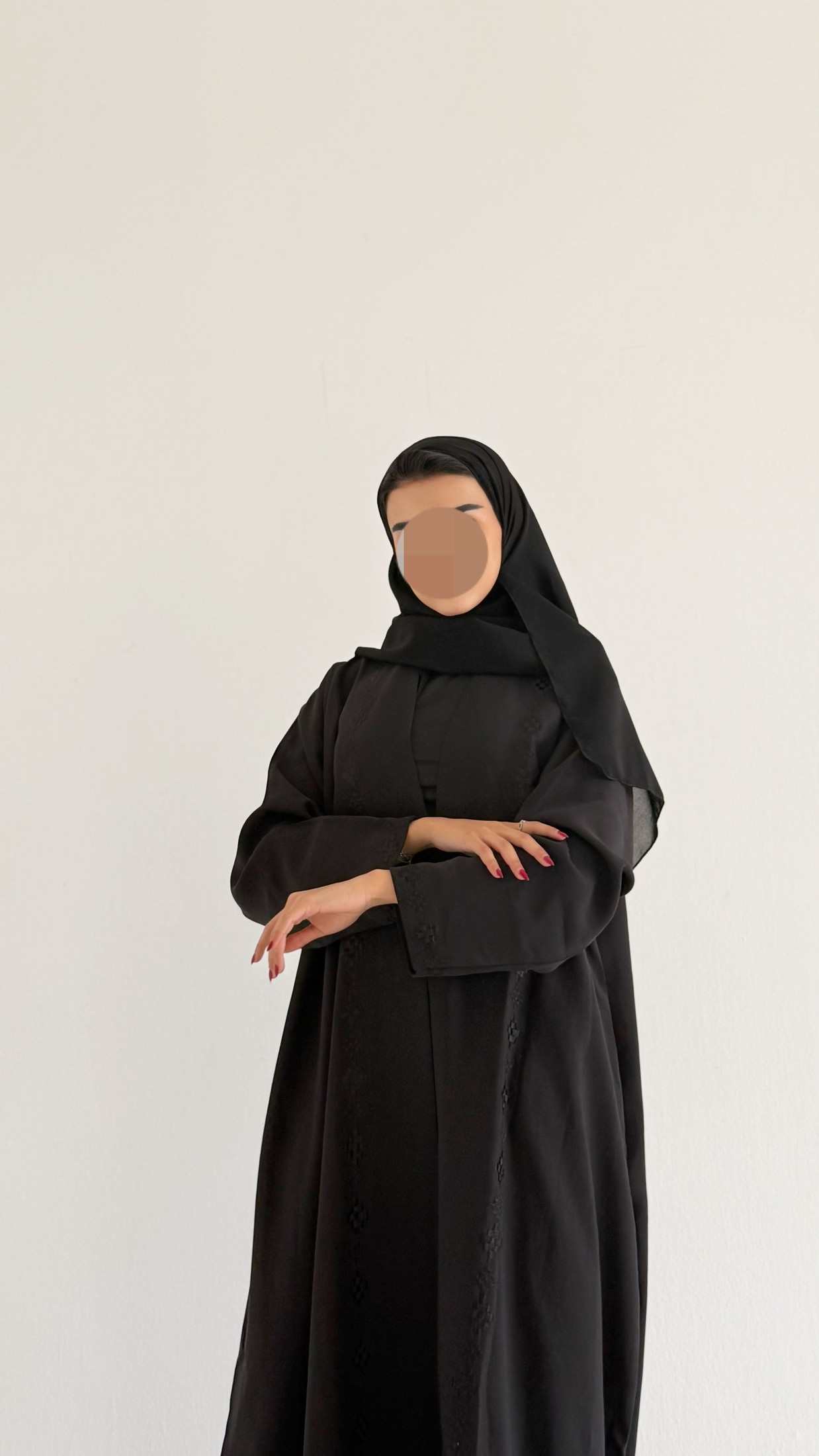 MWT656 - عباية تطريز كريب رصاصي - Aya