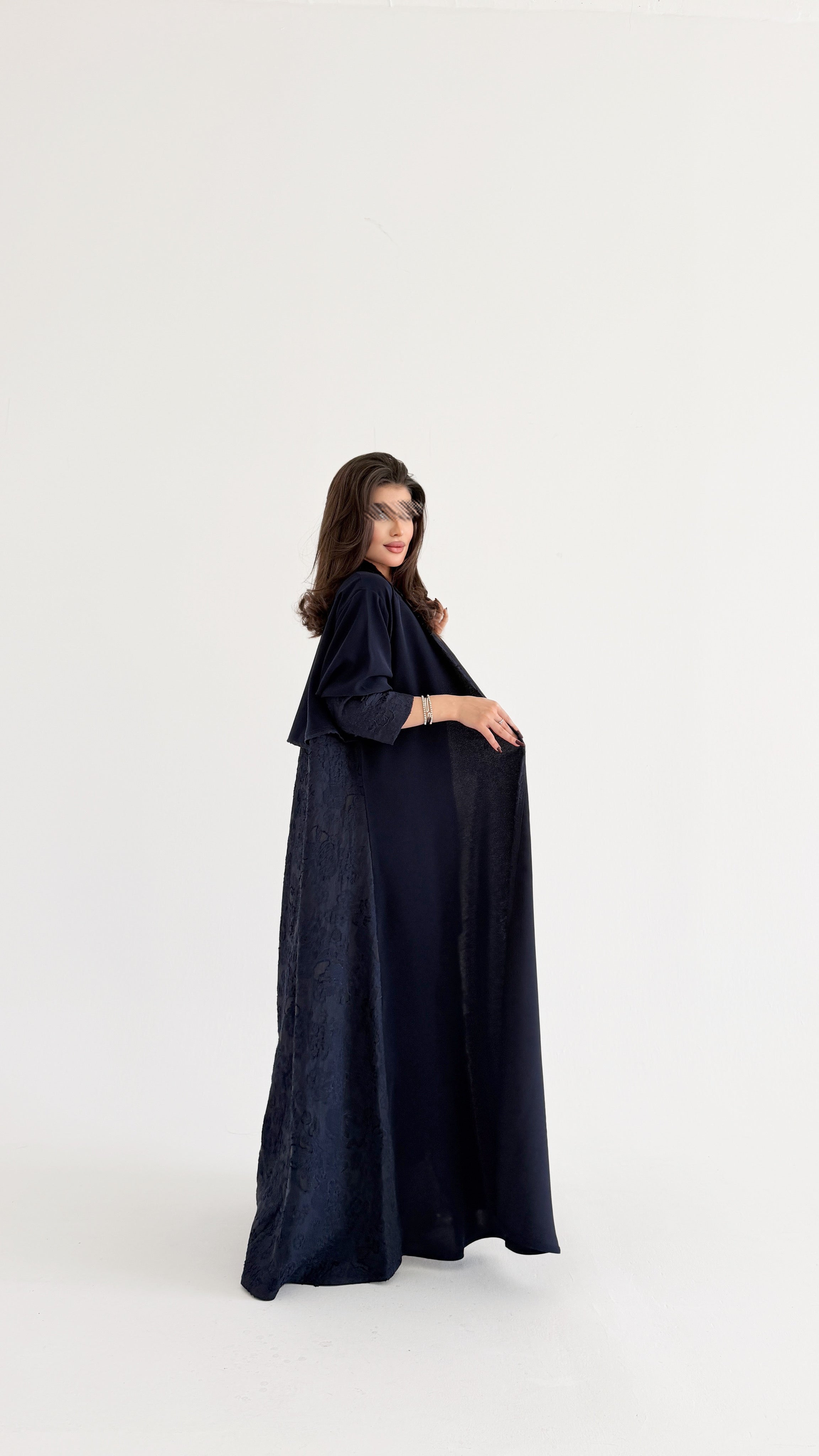 MWT1086 - عباية مع تدخيله مشجر |Abaya with floral inserts - Aya