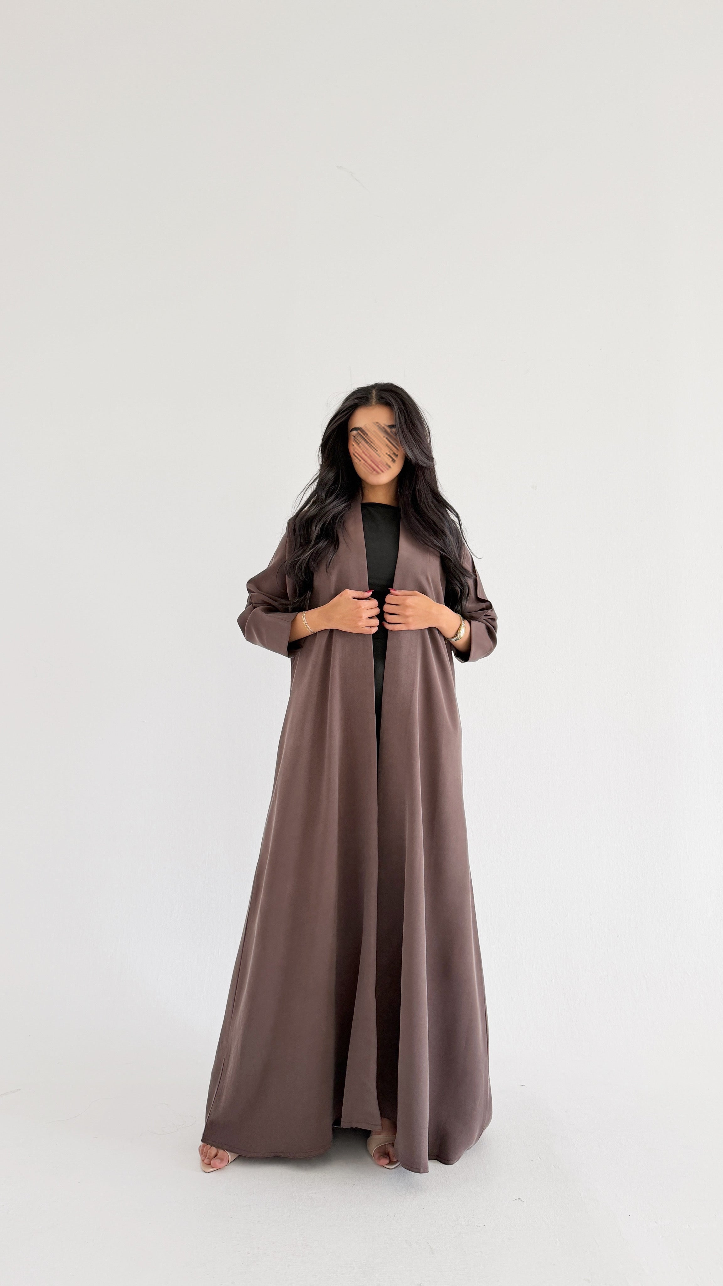 MWT1030 - عباية مع طرحة تطريز - Aya