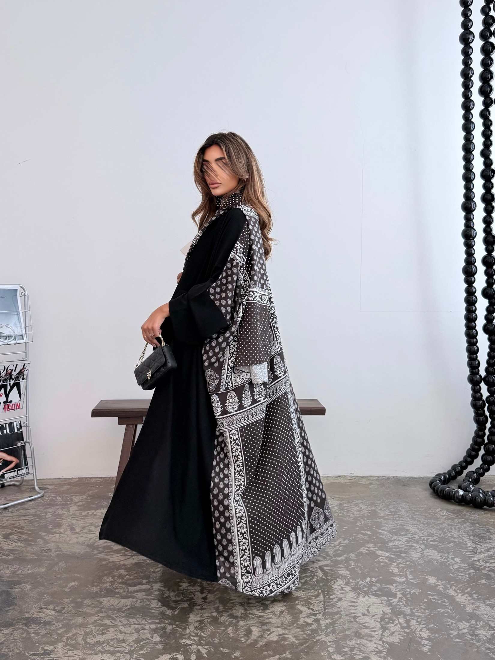 MWT5147 - عبايه كريب اسود مع شيفون مبطن - Aya