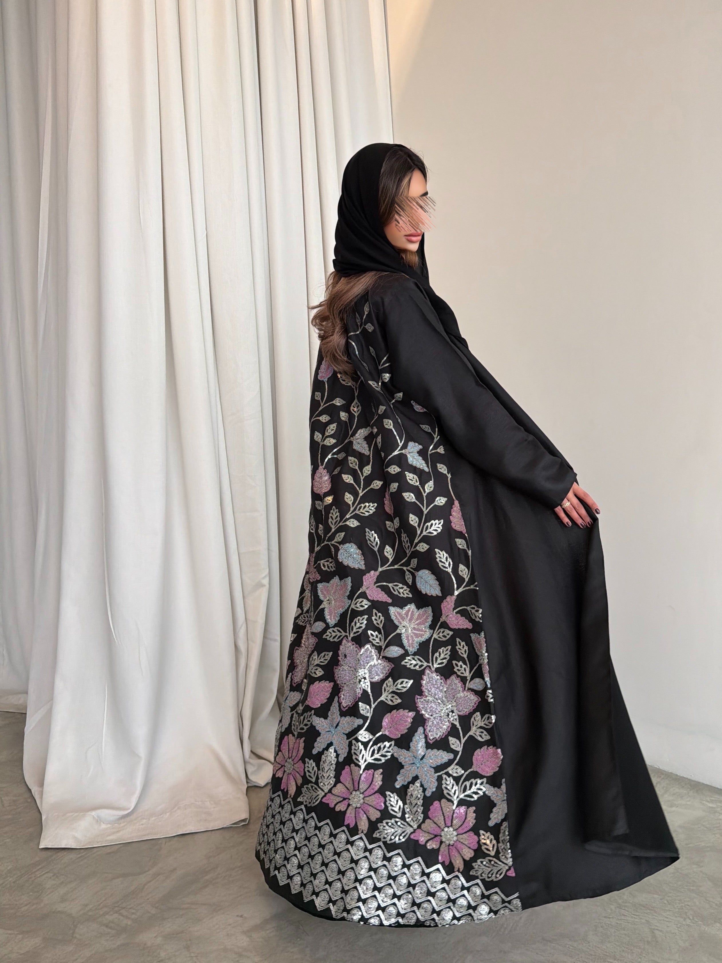 MWT1050 - عبايه بتدخيله لنن تطريز - Aya