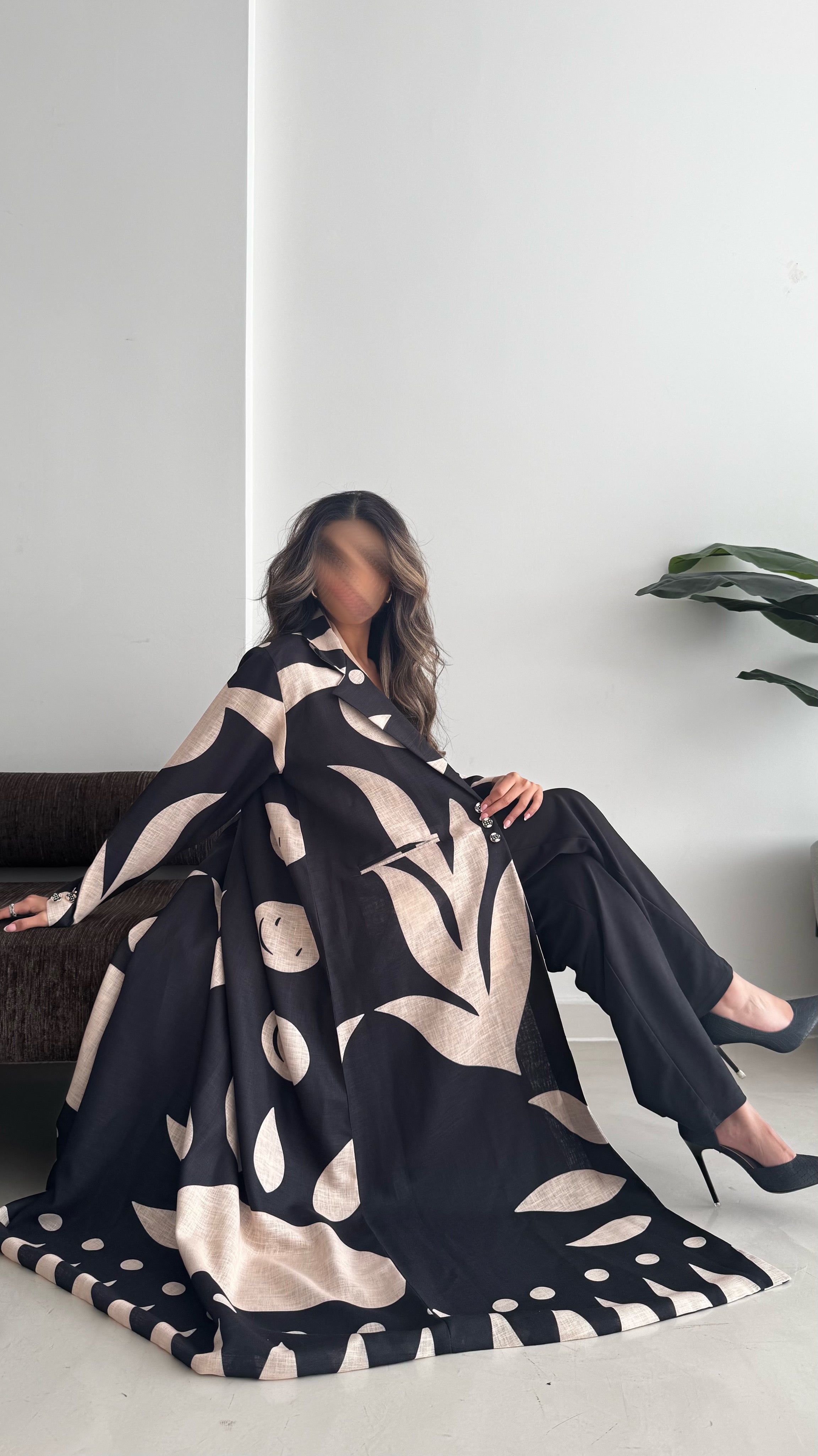MWT837 - عباية بليزر طباعة | Printed Blazer Abaya - Aya