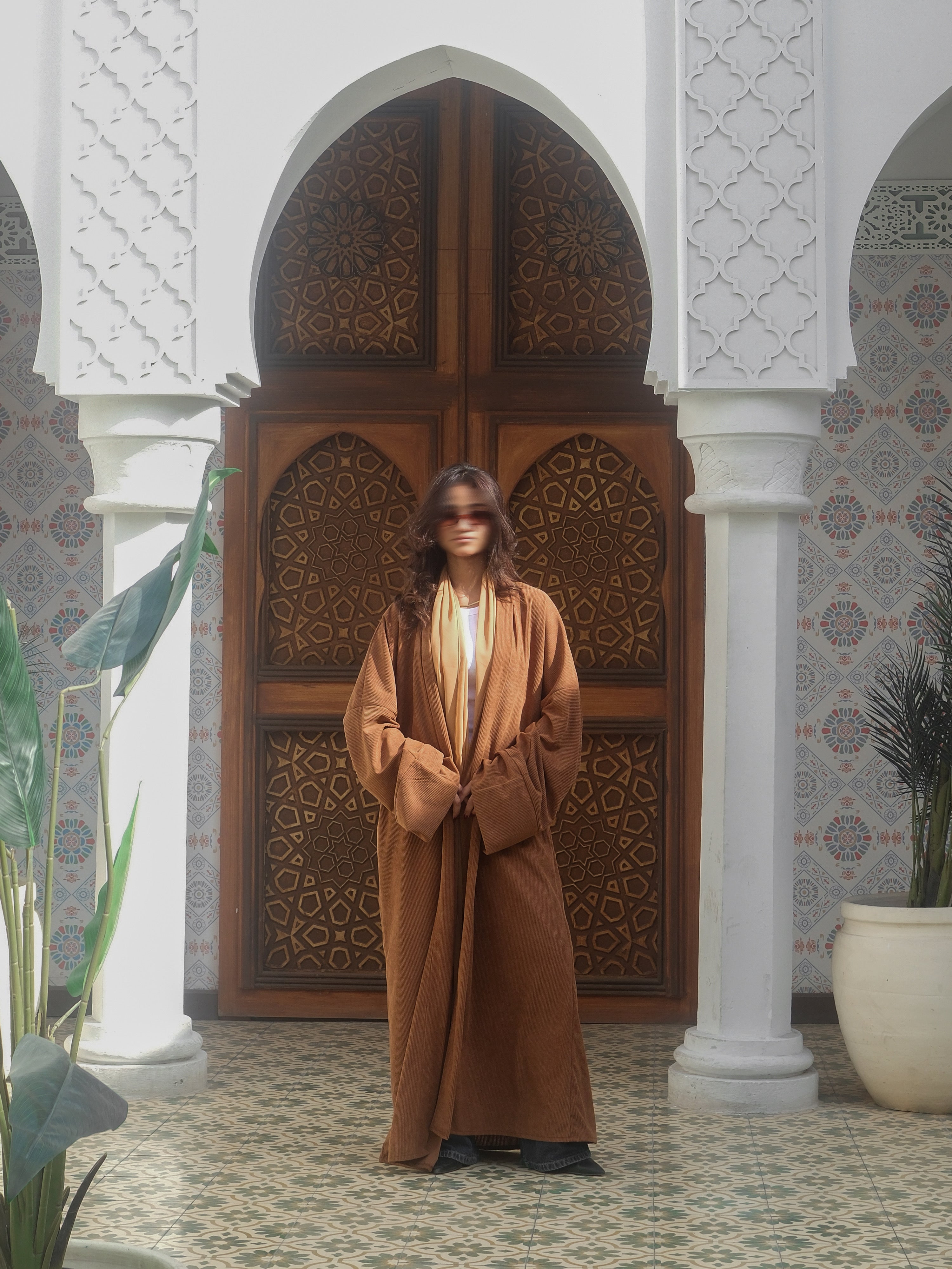 MW1810 - عباية قماش مخمل - Aya