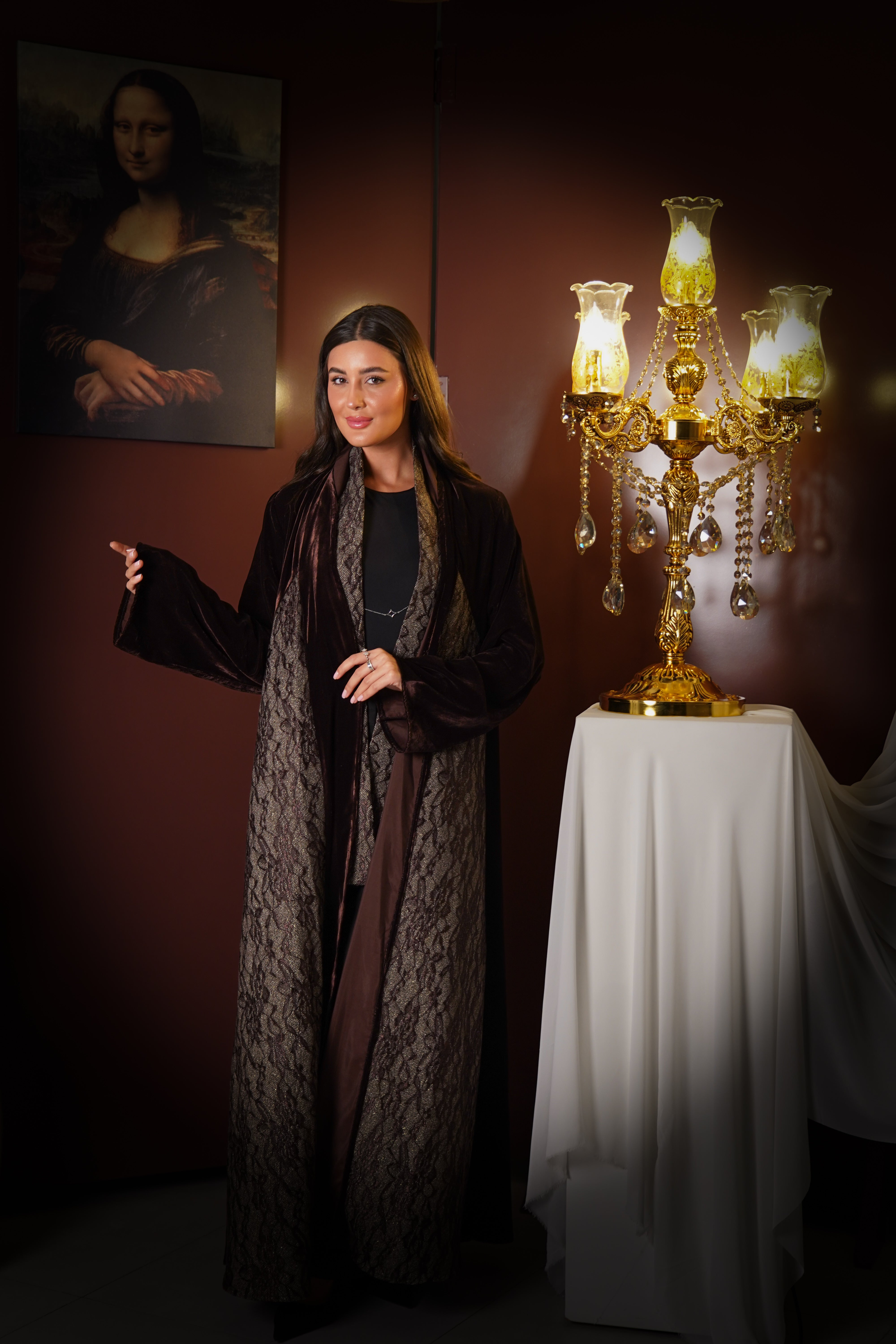 MW645 - Light Crepe Standing with Jacquard Half-Cloche