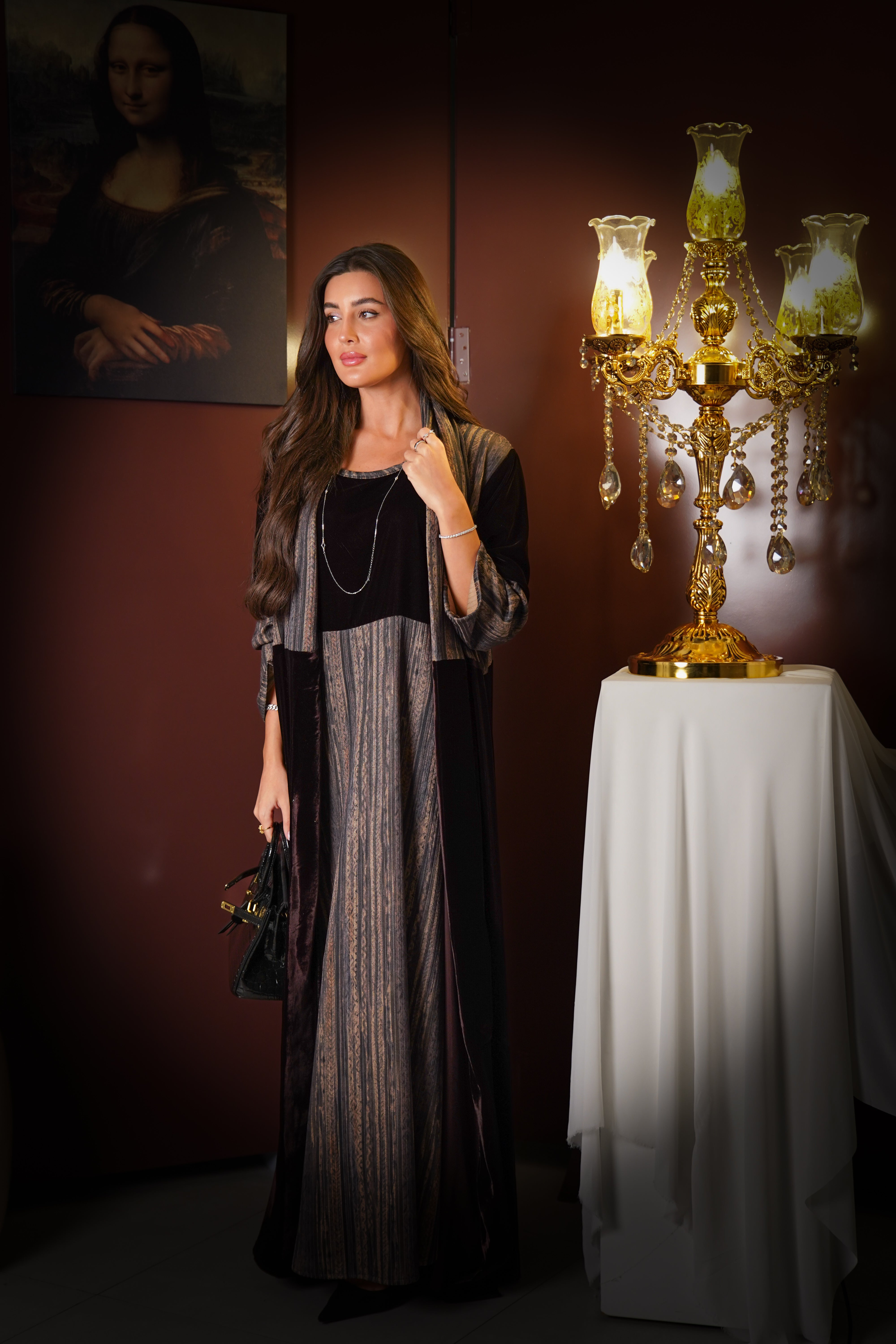 MW645 - Light Crepe Standing with Jacquard Half-Cloche