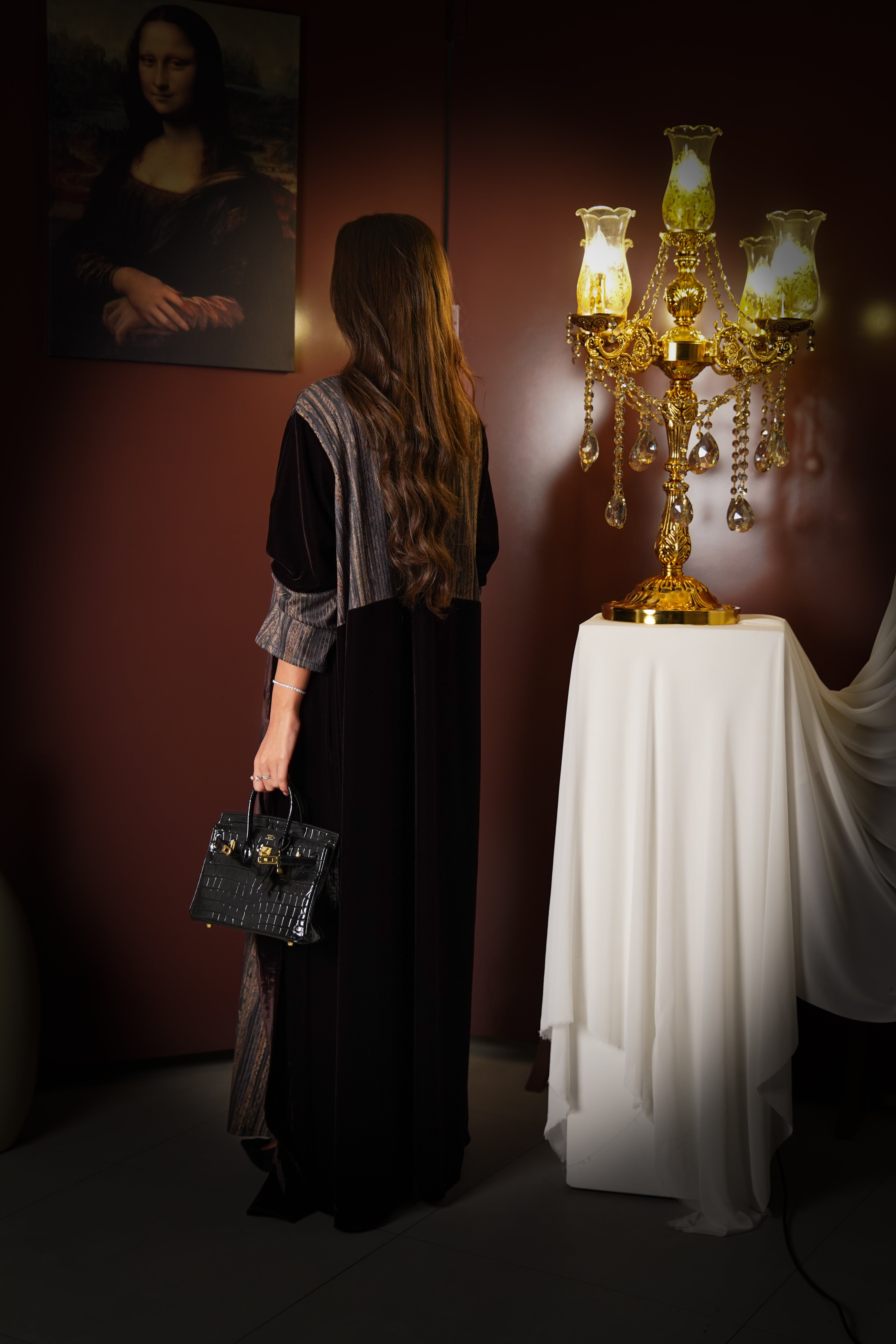 MW645 - Light Crepe Standing with Jacquard Half-Cloche